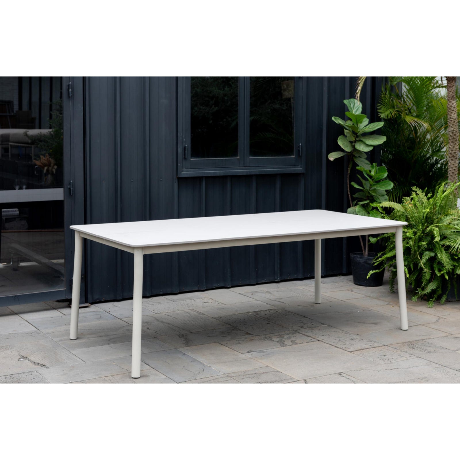 Horizon Dining Table