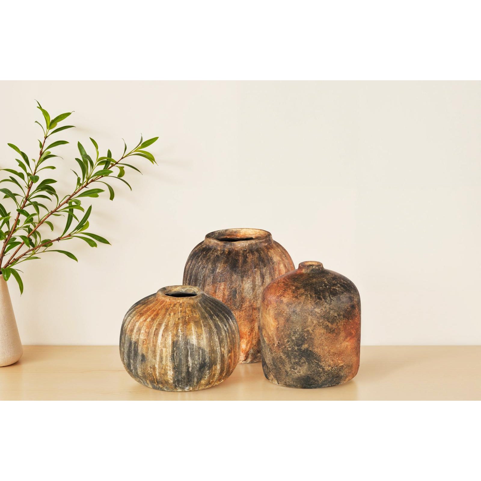 Raw Umber Vase - Ribbed