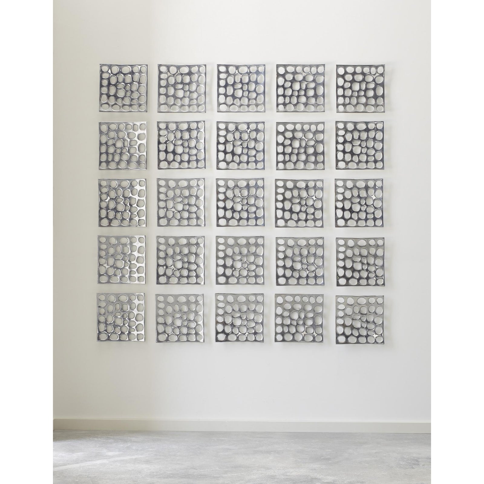 Polka Dot Wall Tile