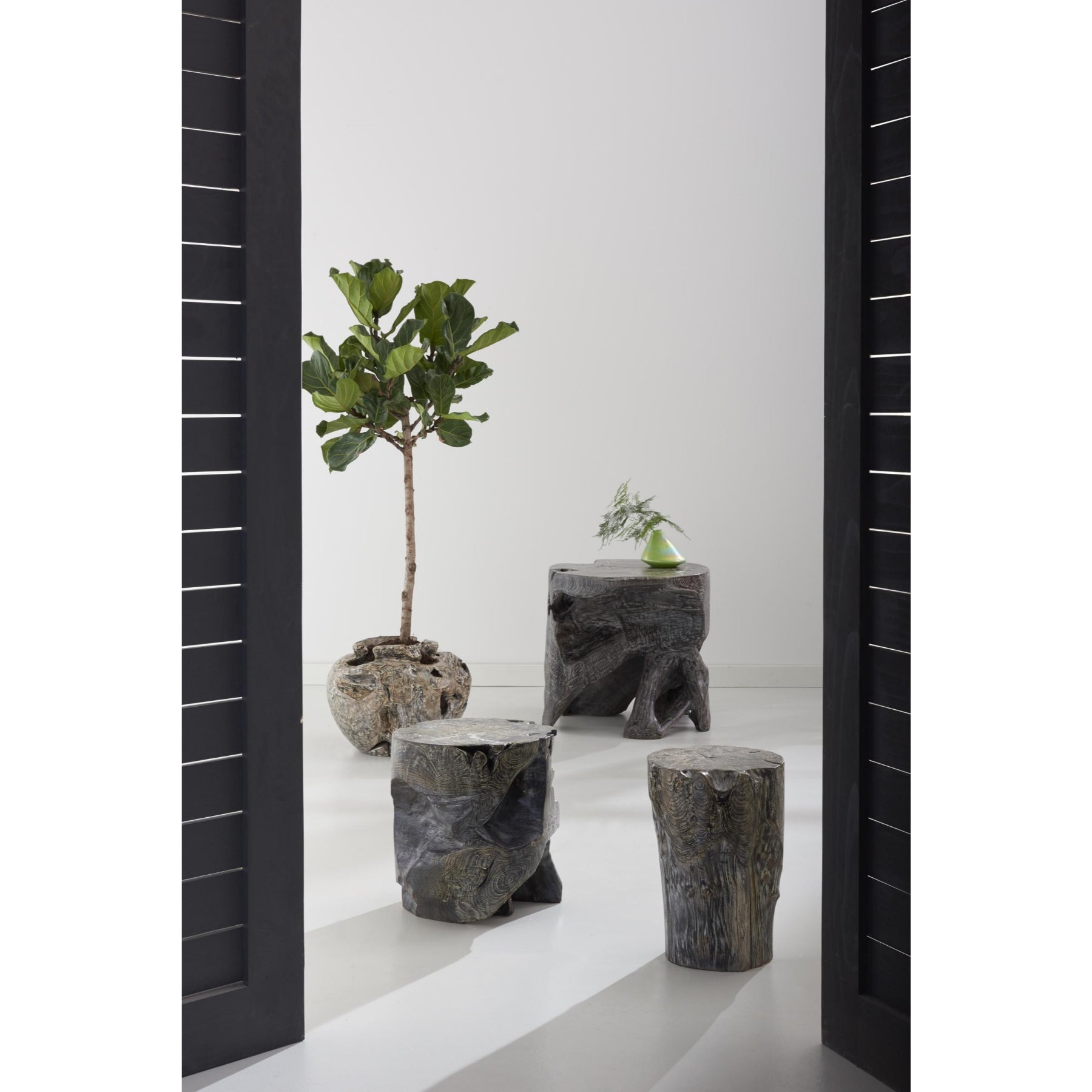 Black Wash 16" Round Stool