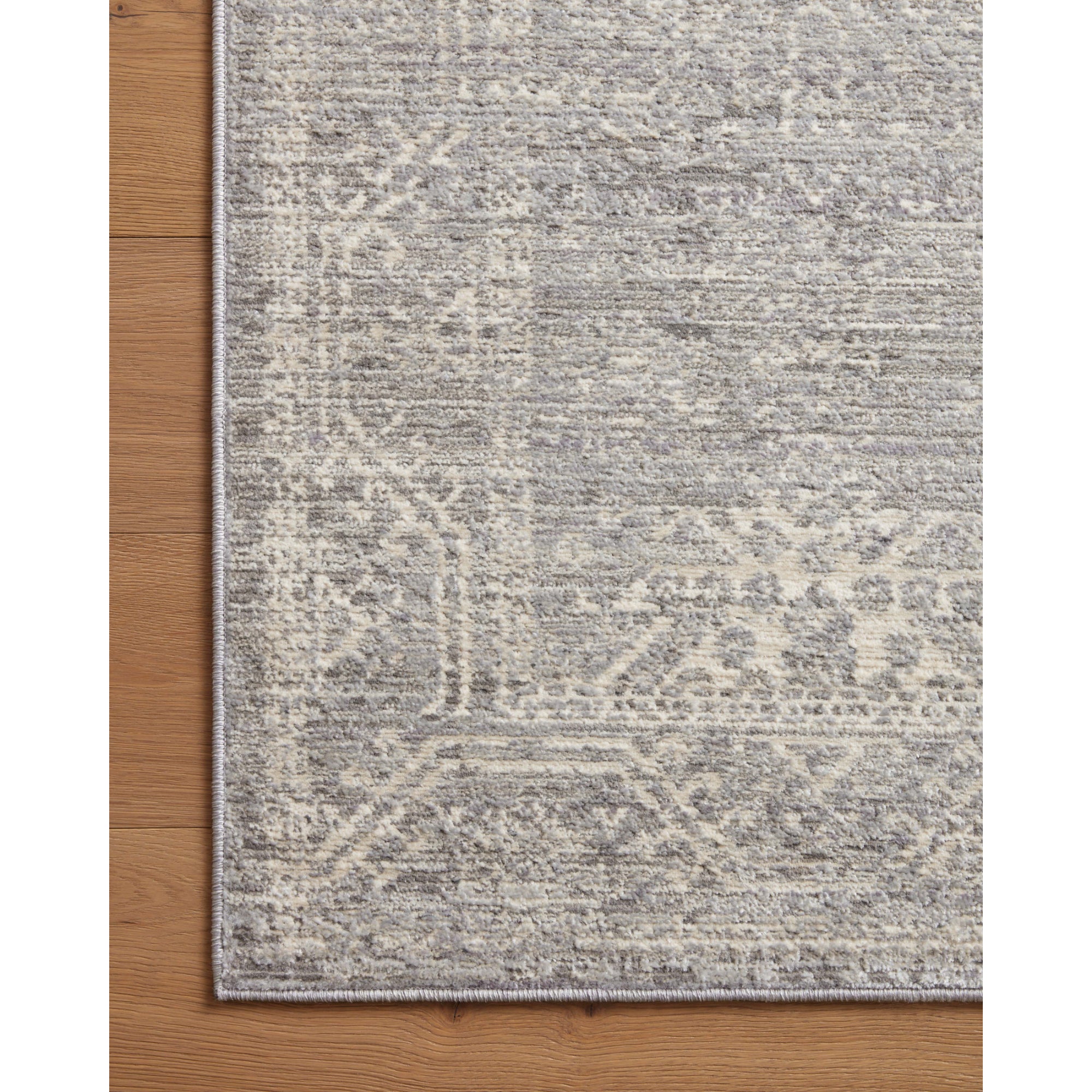 Loloi Indra Silver/Ivory Rug