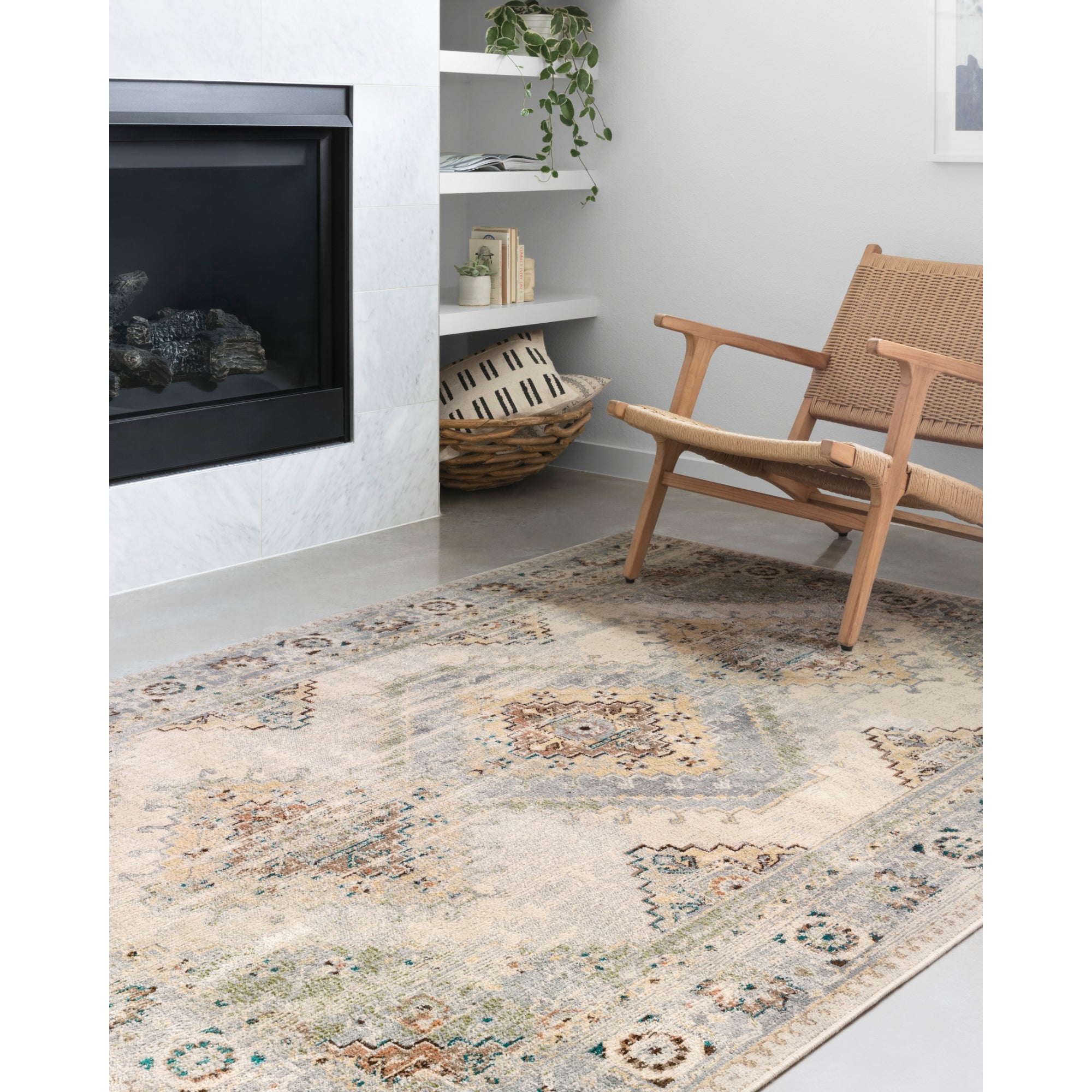 Loloi Isadora Oatmeal/Silver Rug