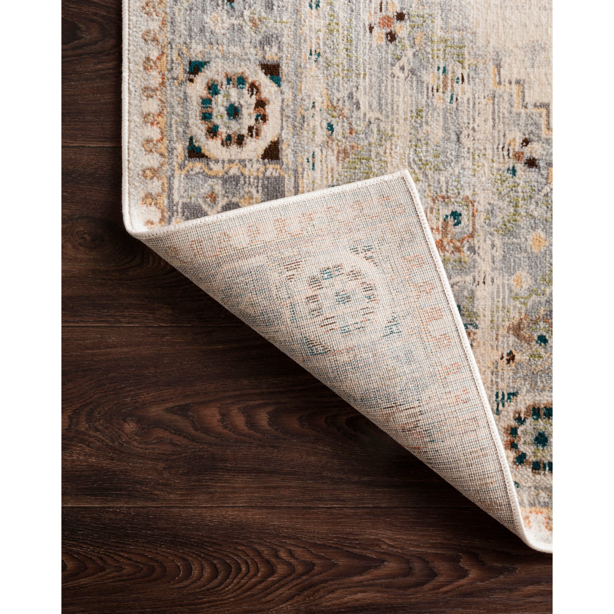 Loloi Isadora Oatmeal/Silver Rug