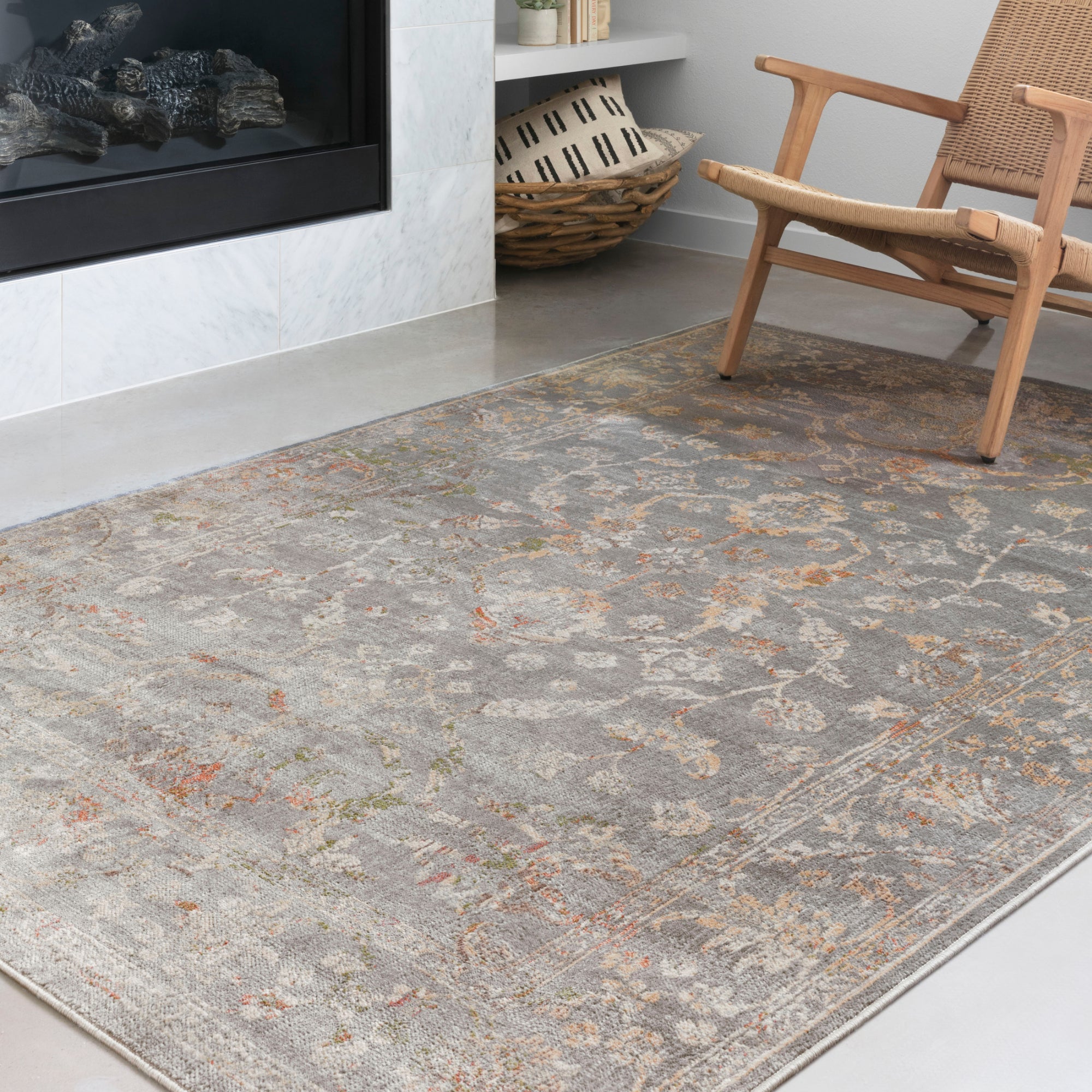 Loloi Isadora Silver Rug