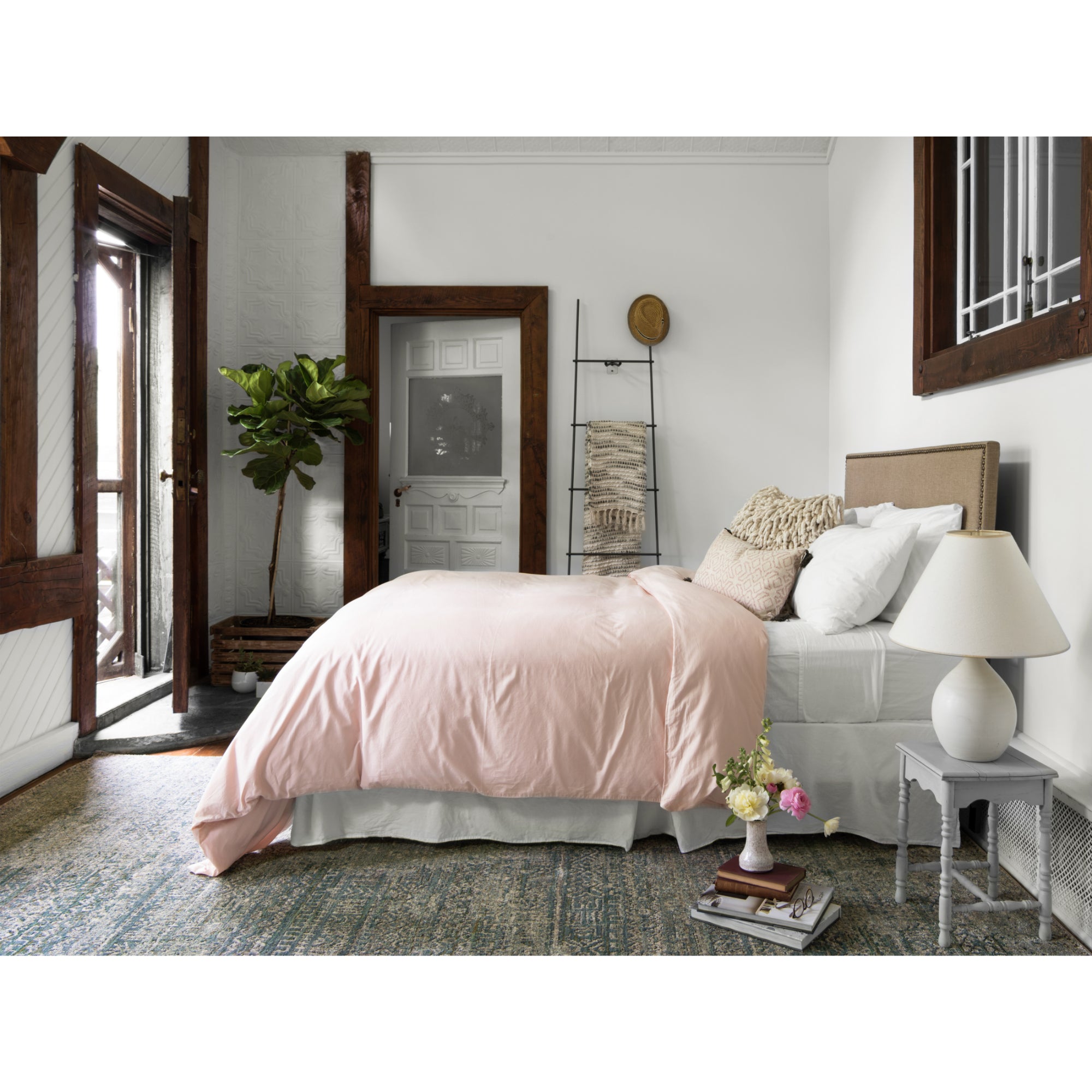 Loloi Javari Ivory/Sea Rug