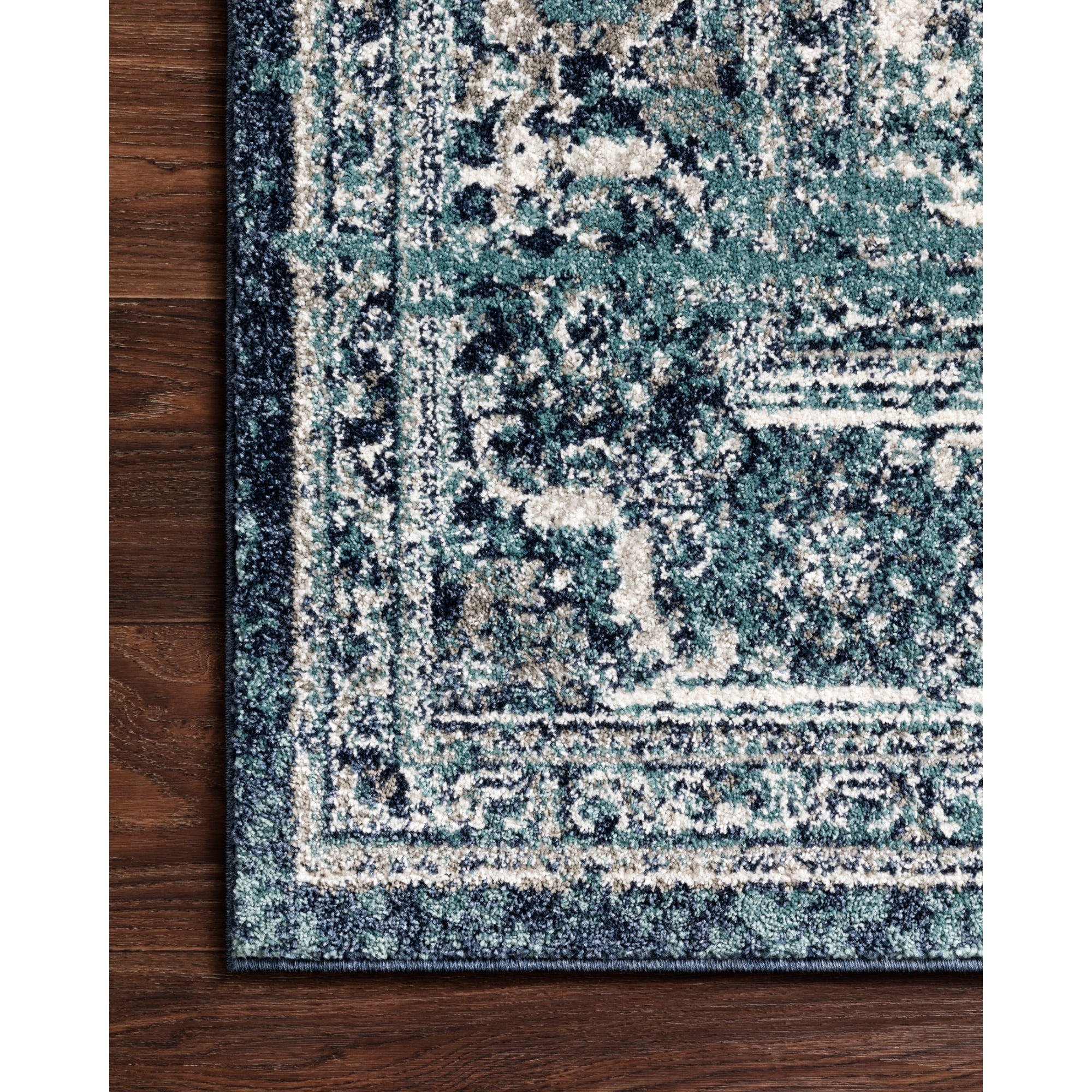 Loloi Joaquin Ocean/Ivory Rug