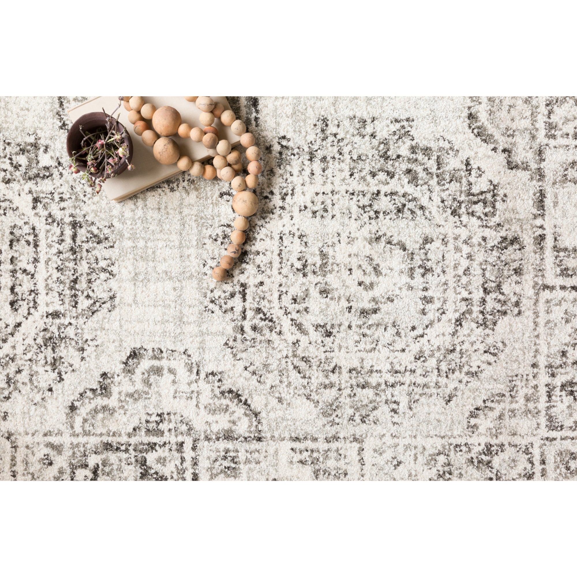 Loloi Joaquin Ivory/Charcoal Rug