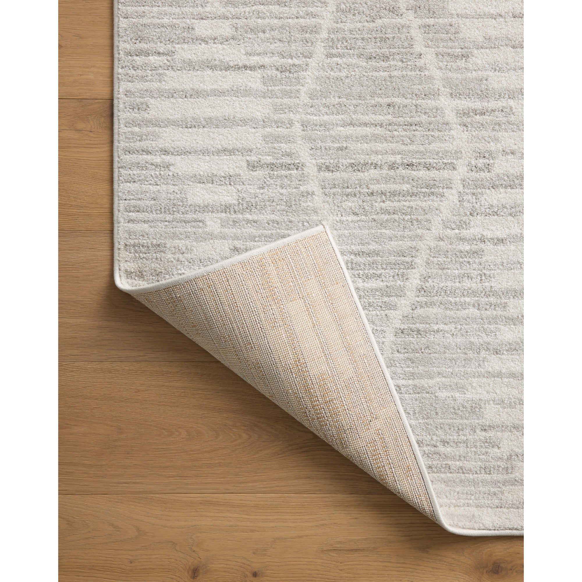 Loloi Kamala Ivory/Silver Rug