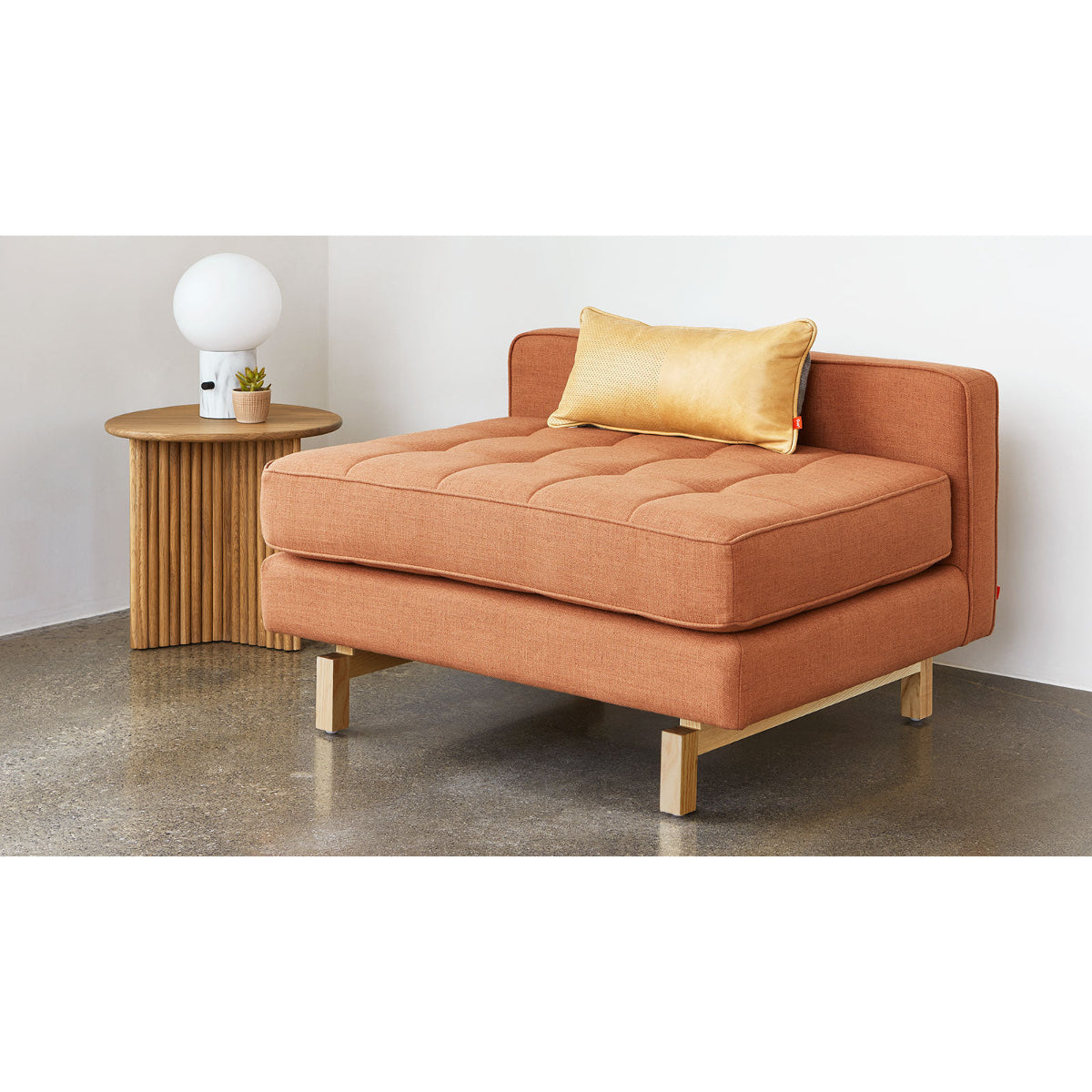 Jane 2 Lounge Chair