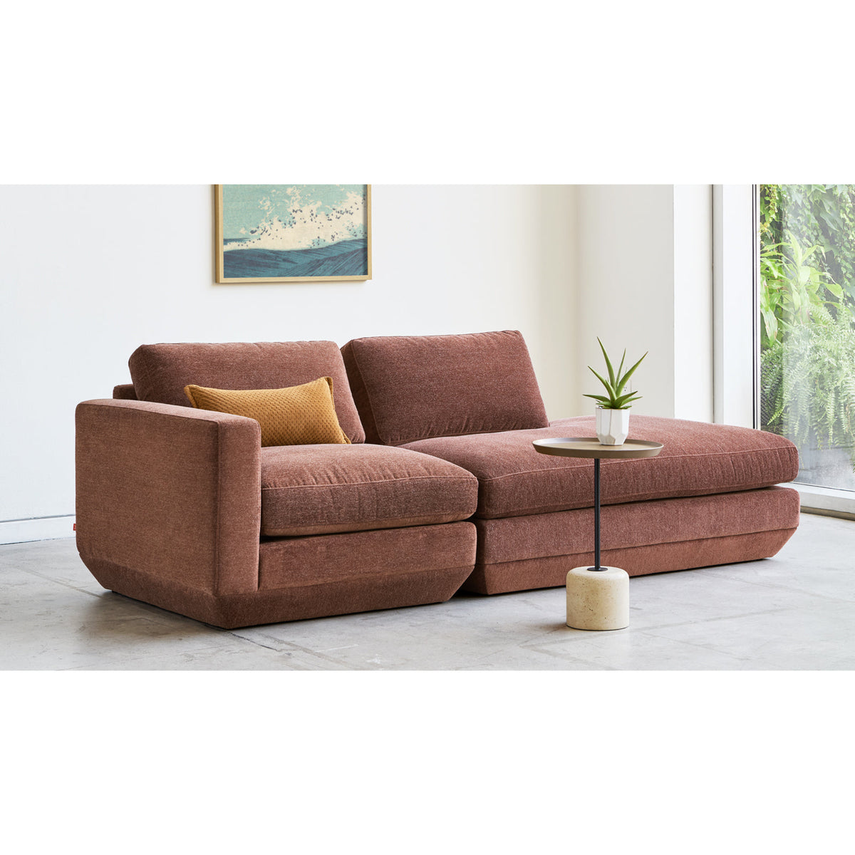 Podium Modular 2-Piece Lounge
