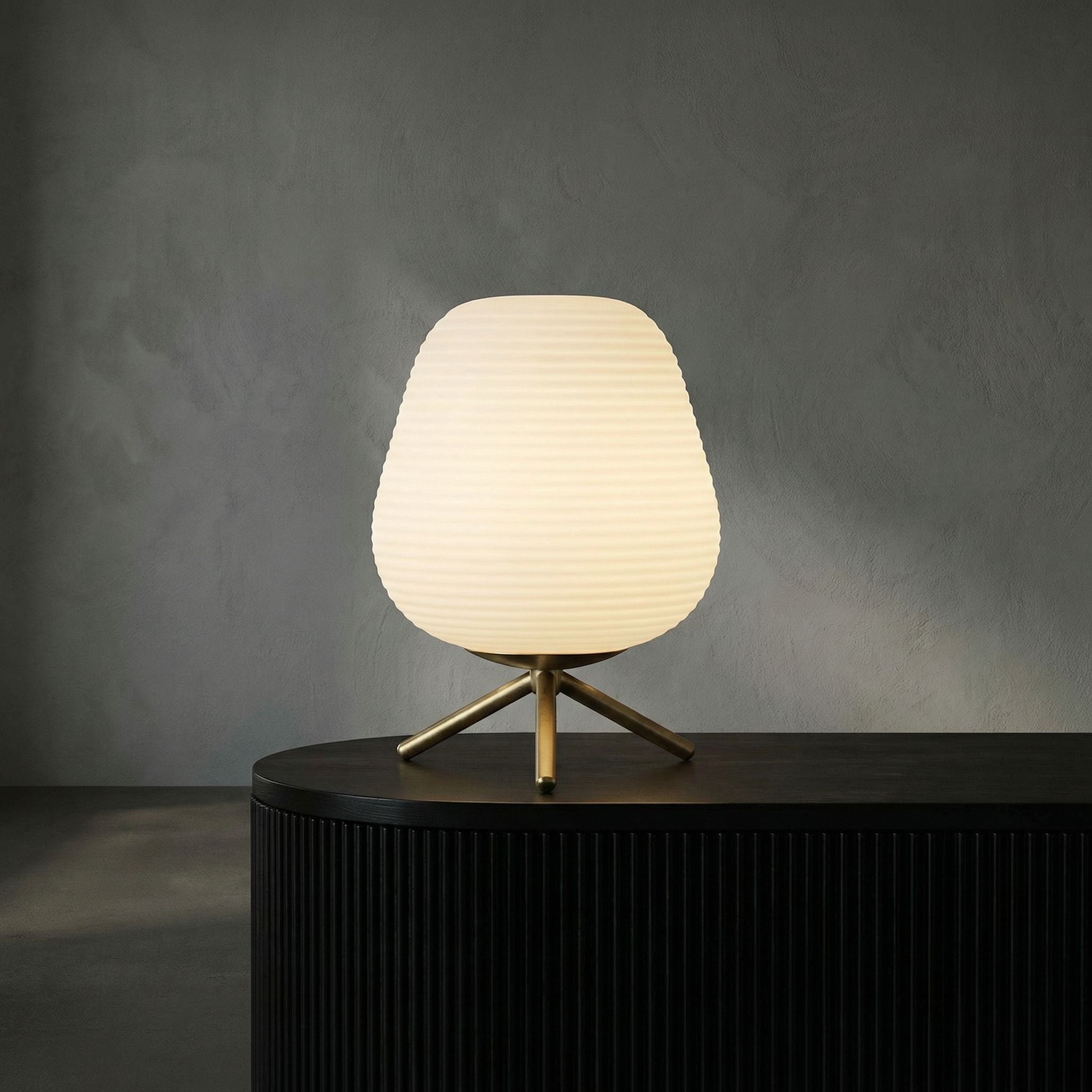 Foka Table Lamp