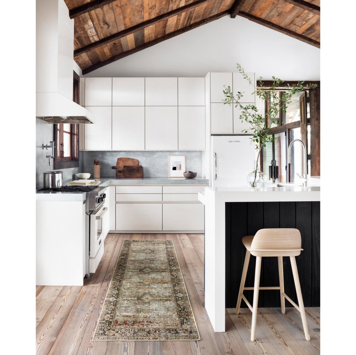 Loloi Layla Olive/Charcoal Rug