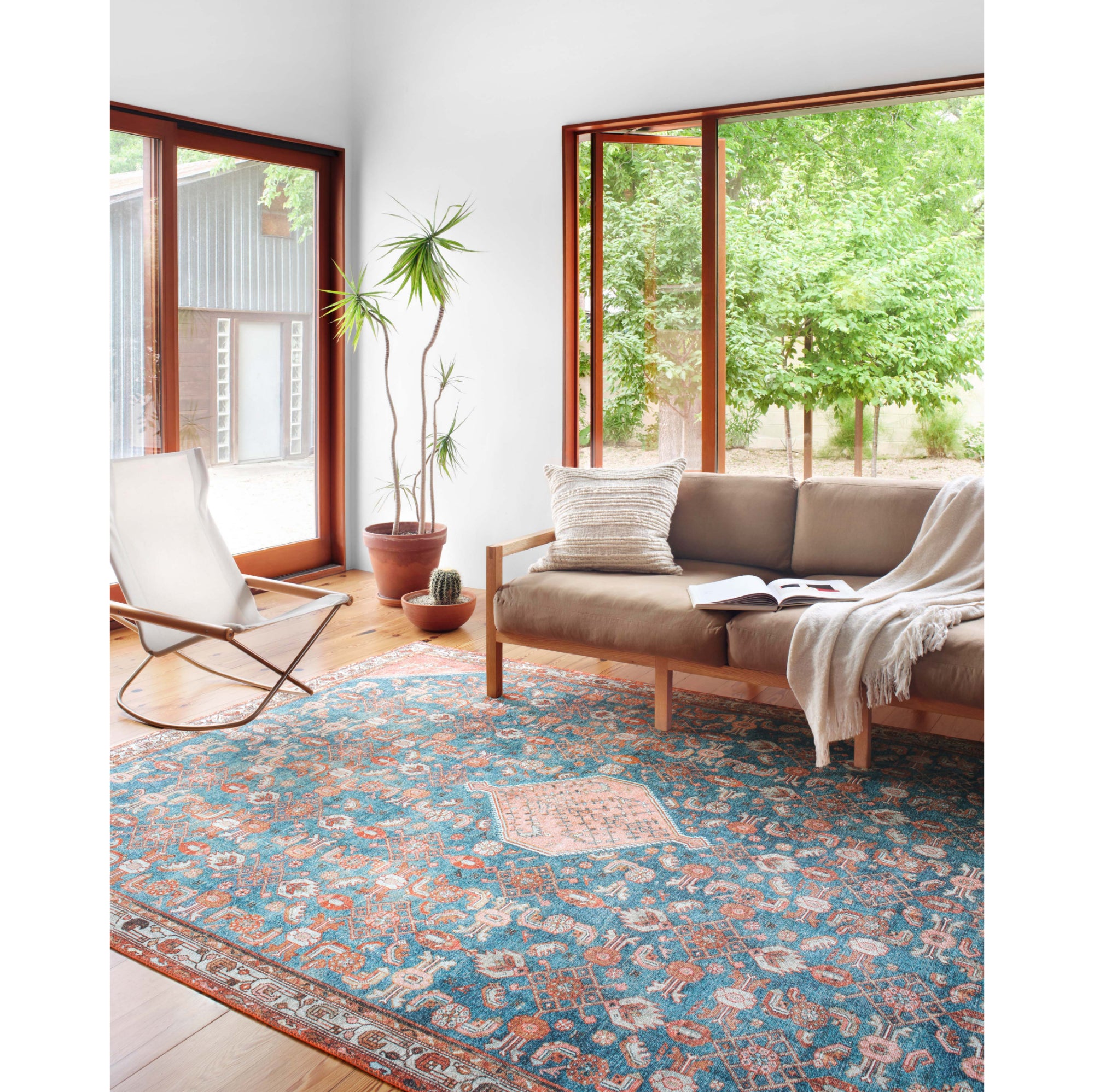 Loloi Layla Marine/Clay Rug