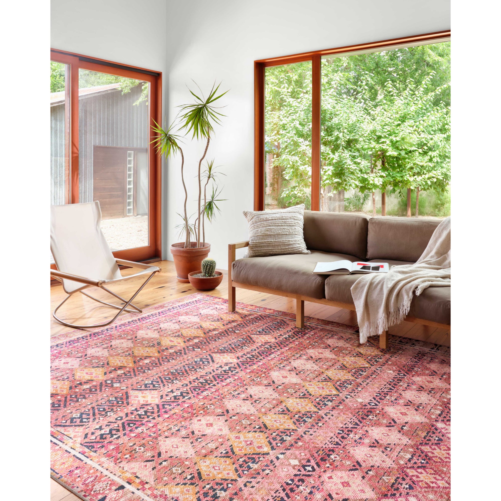 Loloi Layla Magenta/Multi Rug