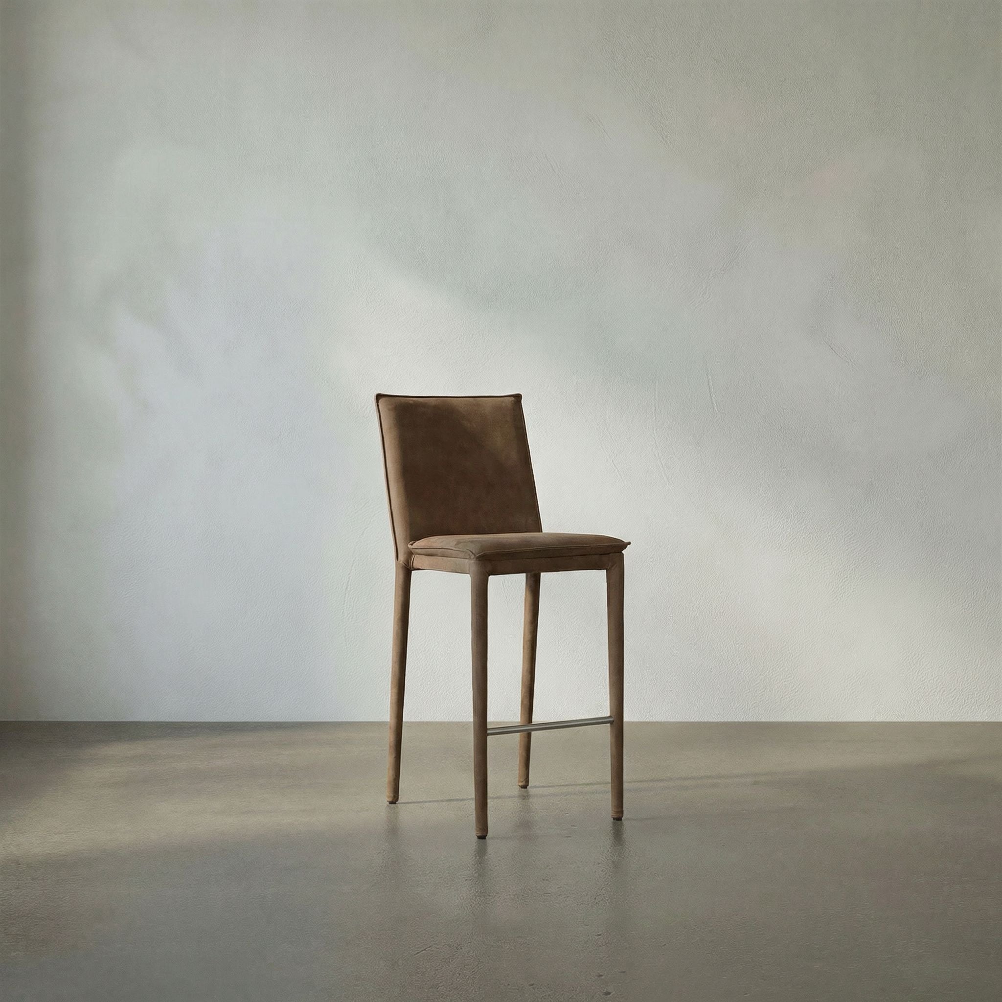 Newton Counter Chair