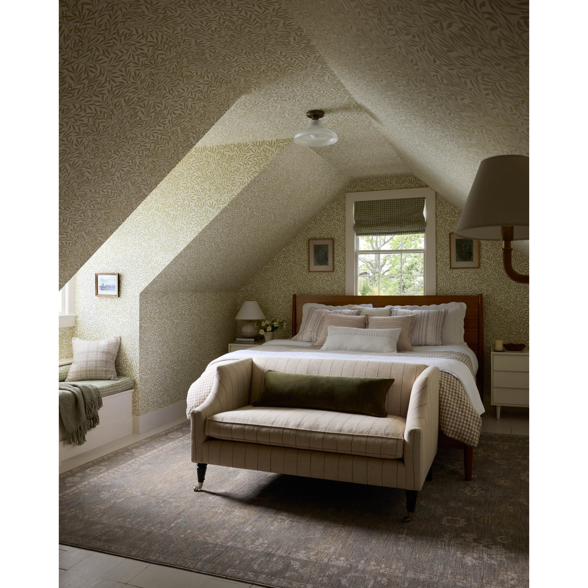 Chris Loves Julia x Loloi Louisa Lagoon/Ivory Rug