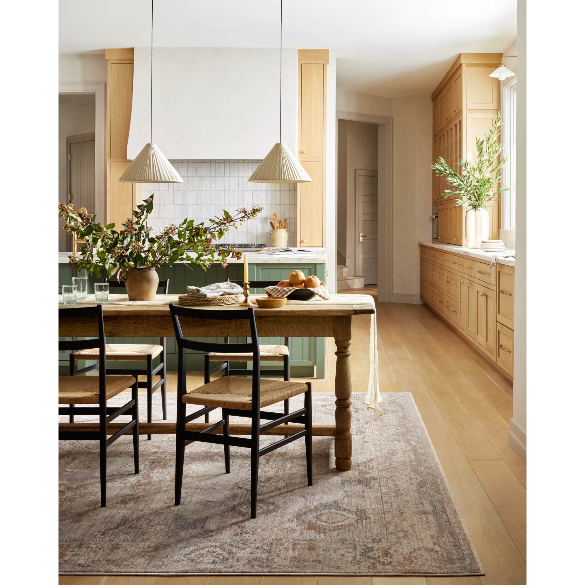 Loloi Lyra Blush/Dove Rug