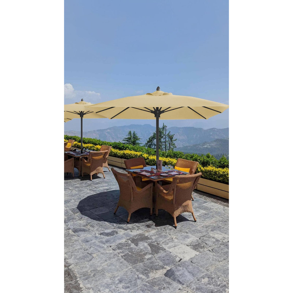 Luna 6FT Square Pulley Aluminum Umbrella - Sunbrella Fabric