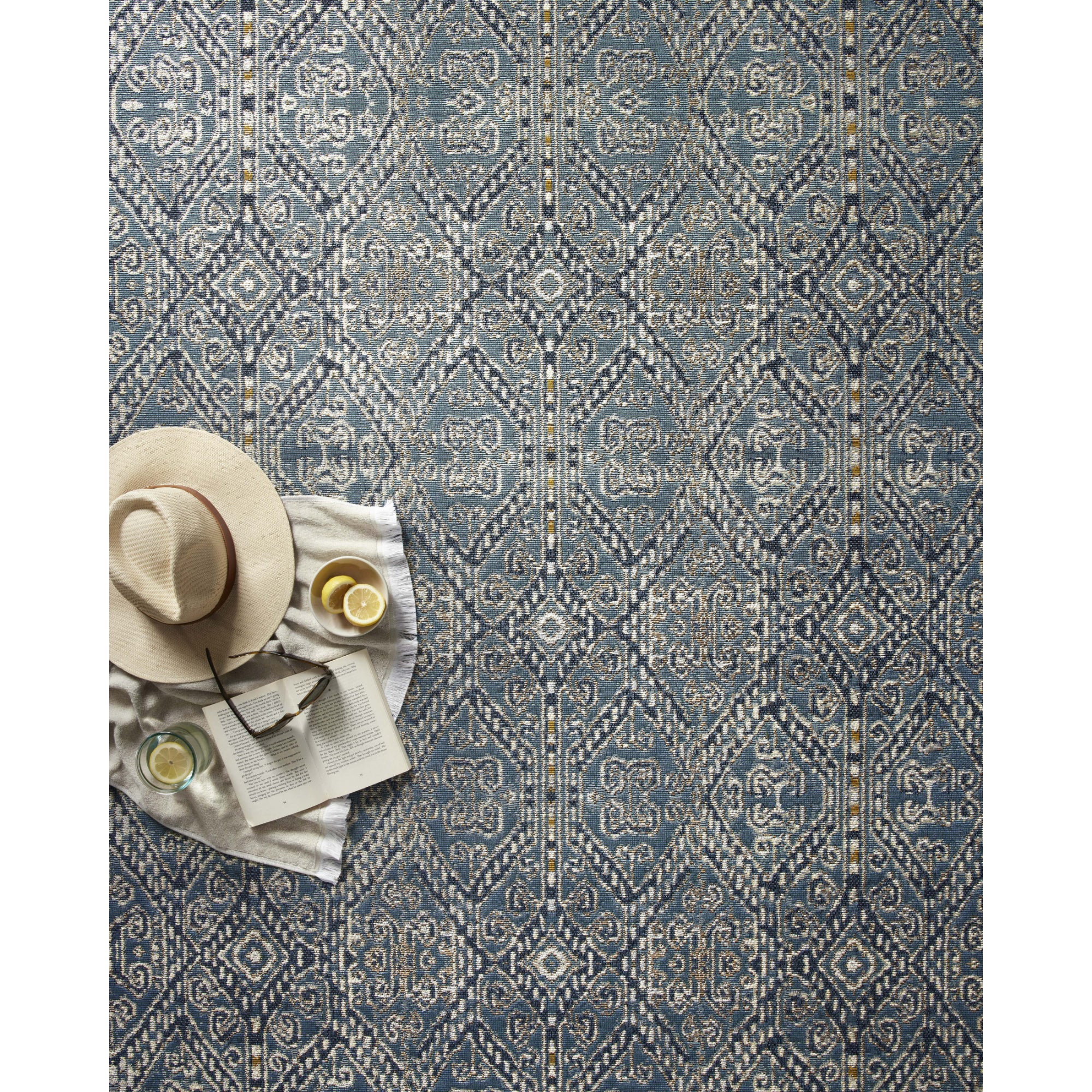Loloi Mika Ocean Rug