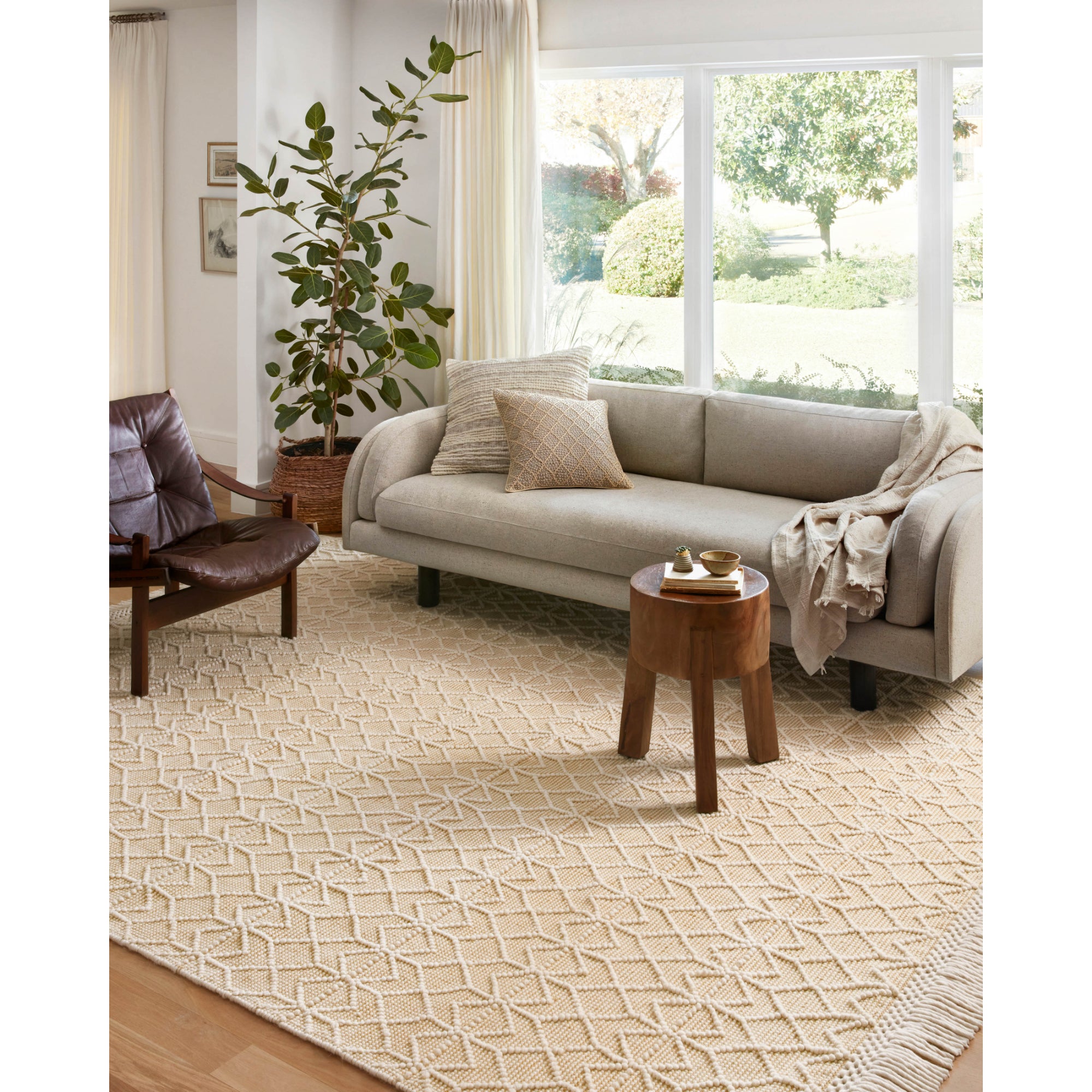 Loloi Noelle Ivory/Gold Rug