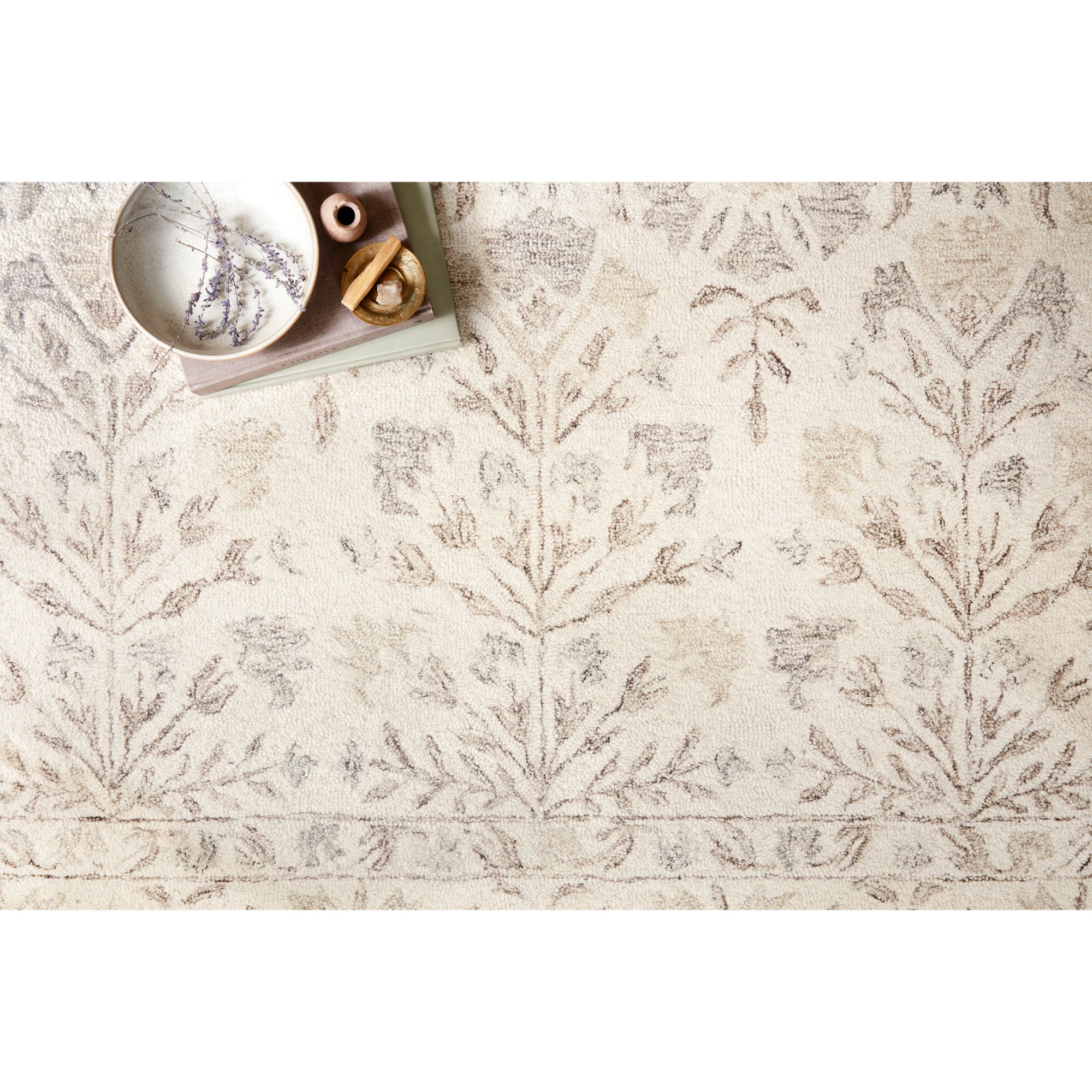 Loloi Norabel Ivory/Neutral Rug
