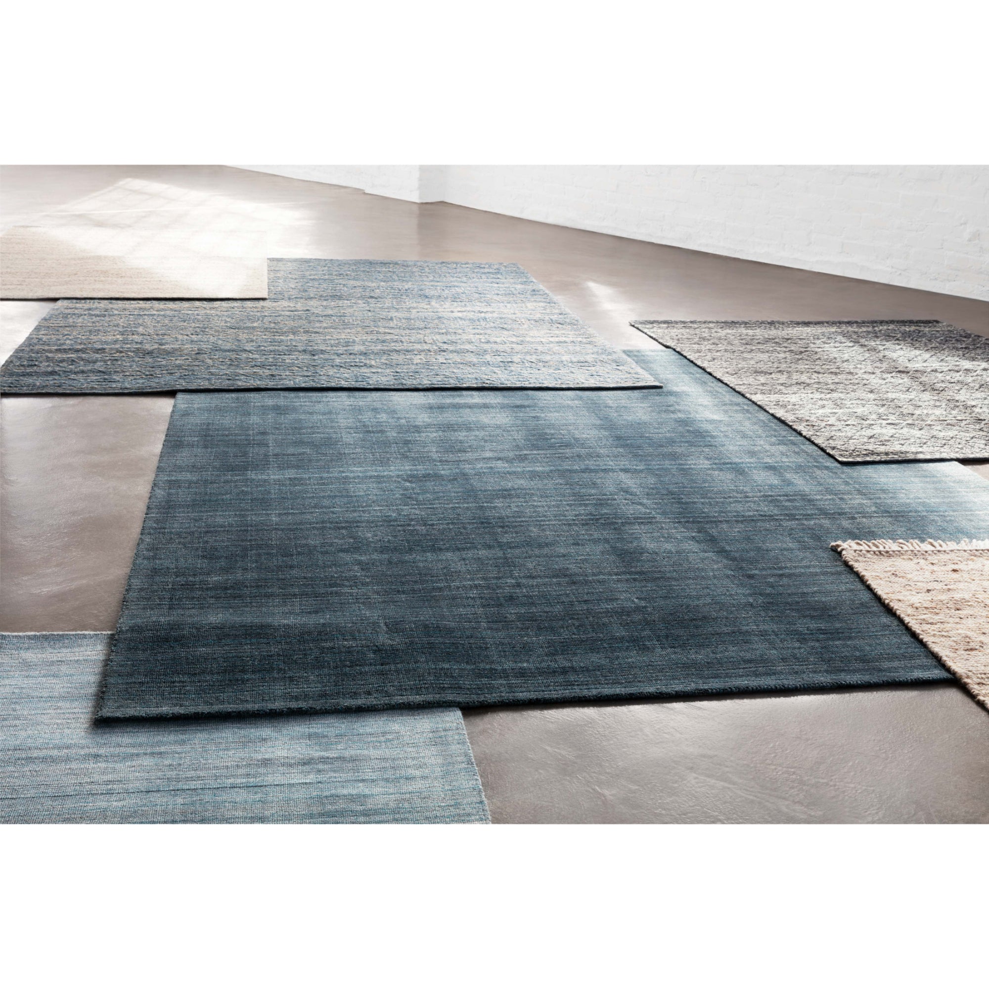Loloi Pasadena Midnight Rug