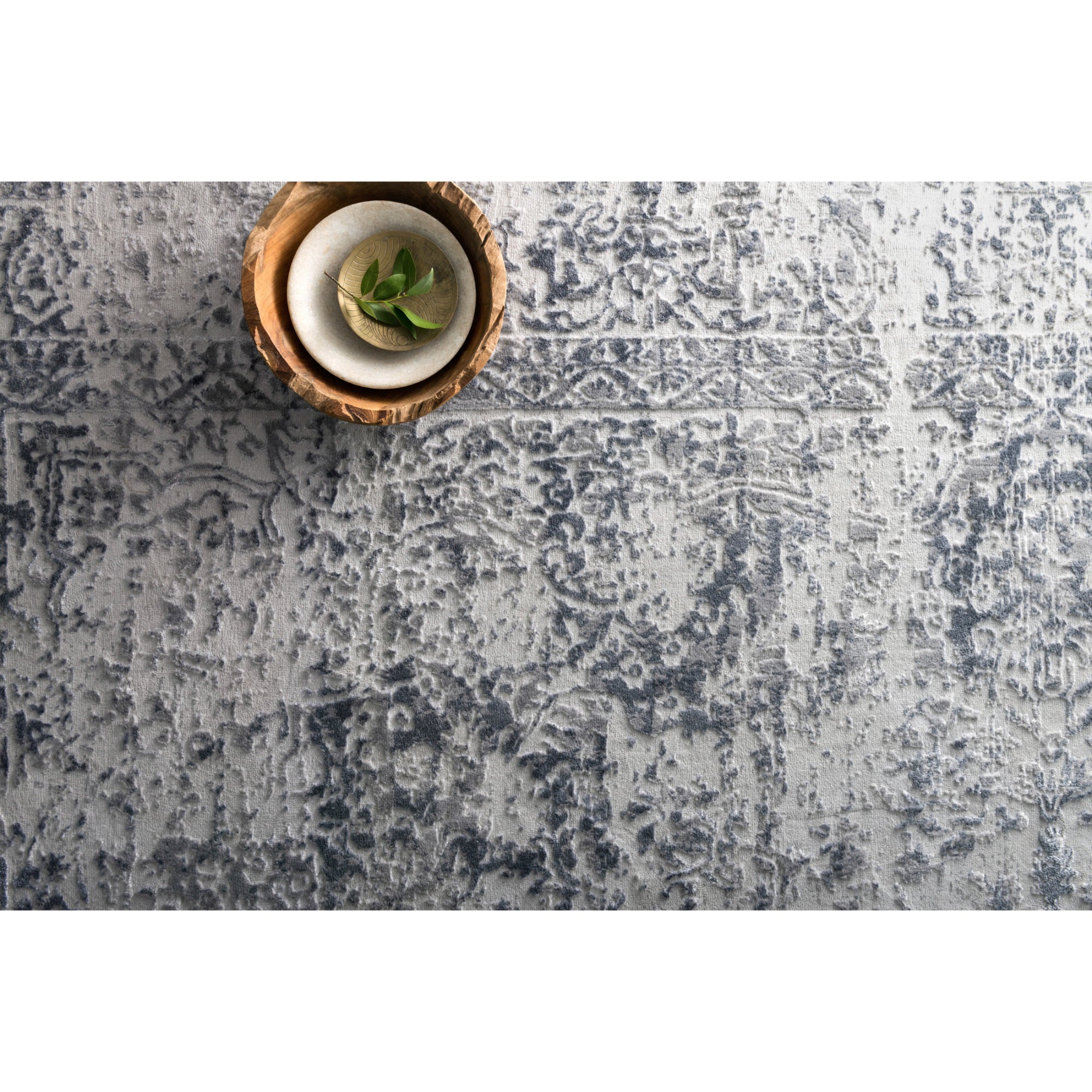 Loloi Patina Silver/Light Grey 18" x 18" Sample Rug