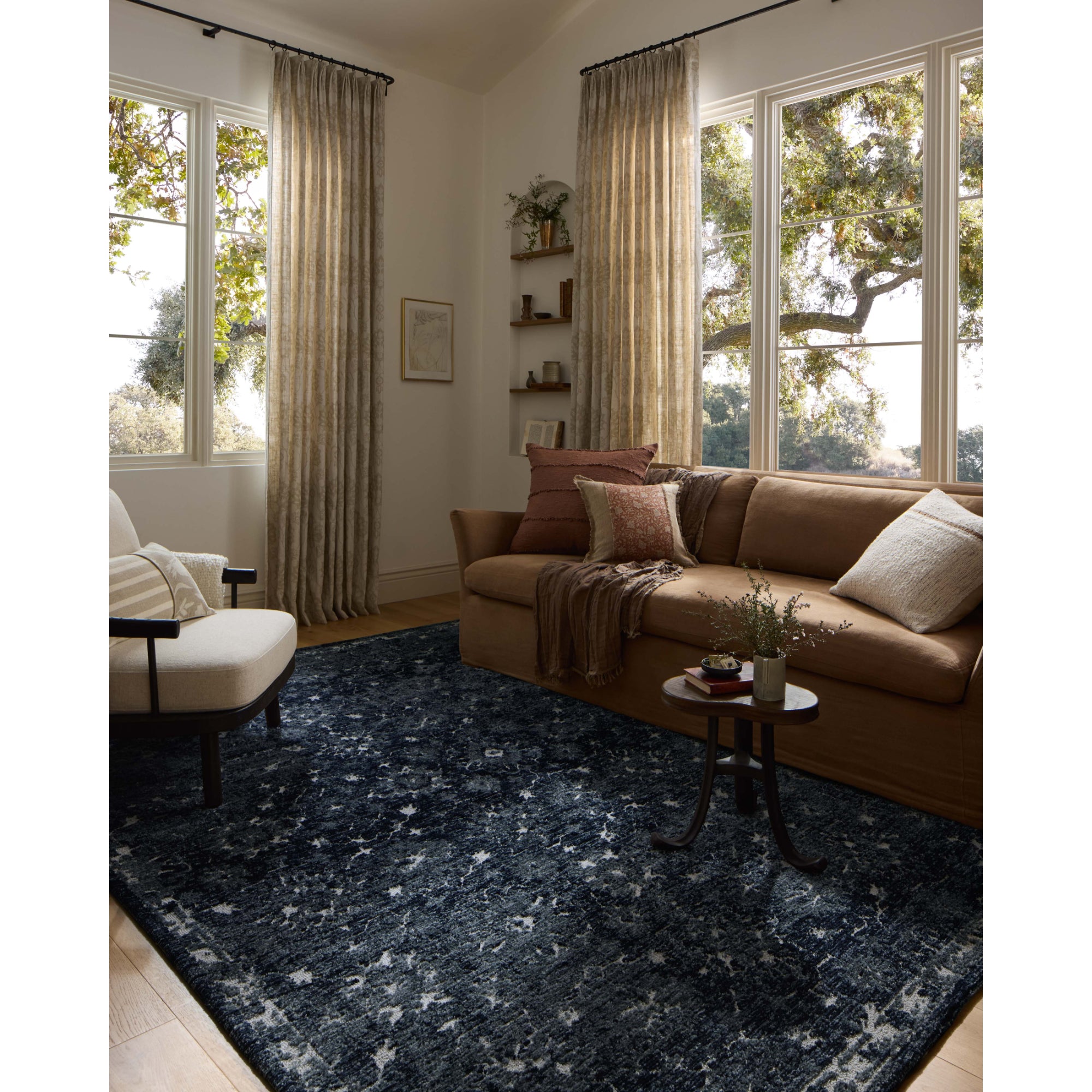 Loloi Percival Navy/Ivory Rug