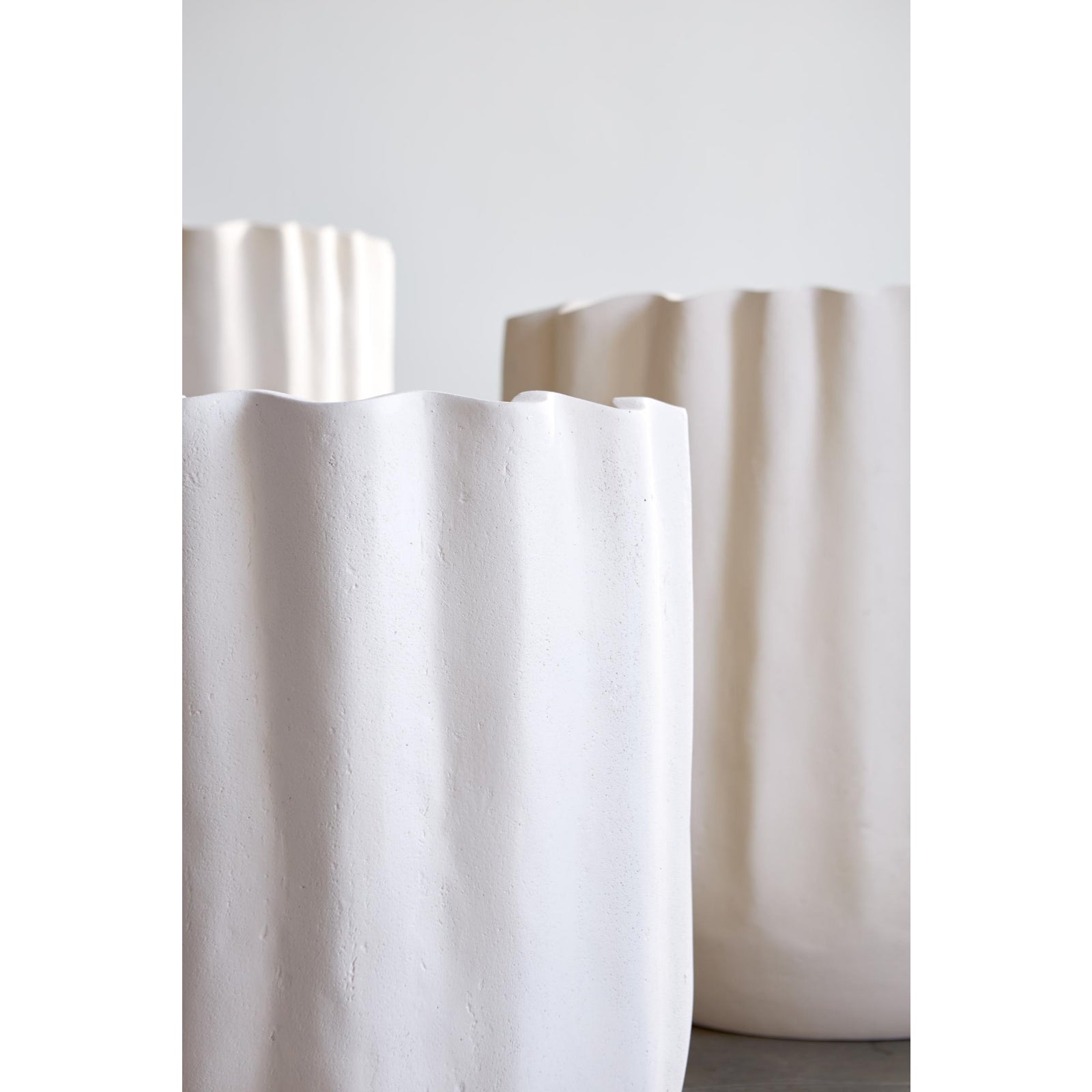 Tulip Wide Flower Planter