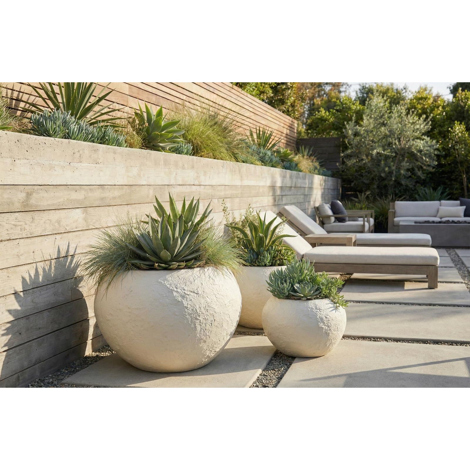 Aera Wide Planter - Black