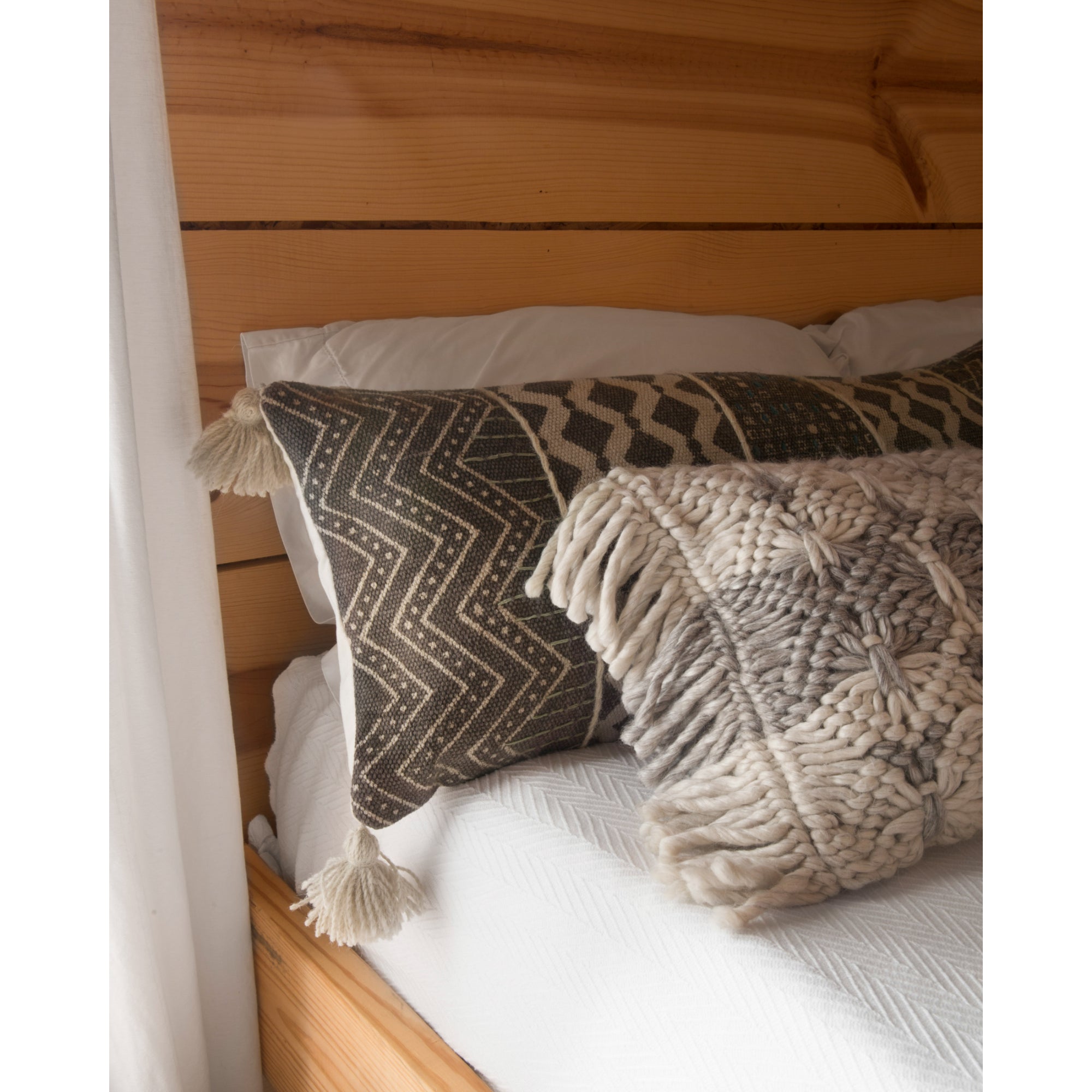Loloi P0607 Grey/Multi 13" x 35" Cover with Poly Pillow