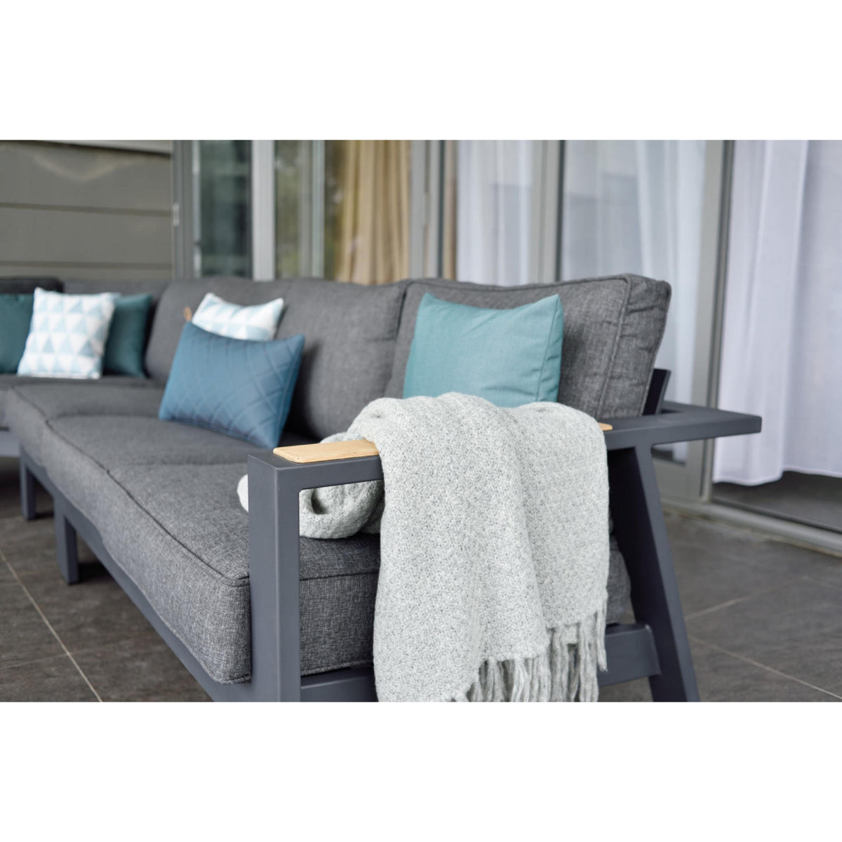 Palau 4 Piece Sectional Seating Set