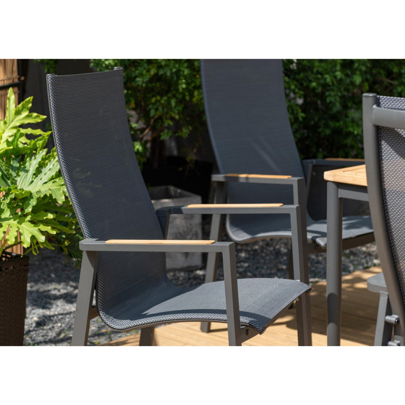 Palau Stackable Dining Chair