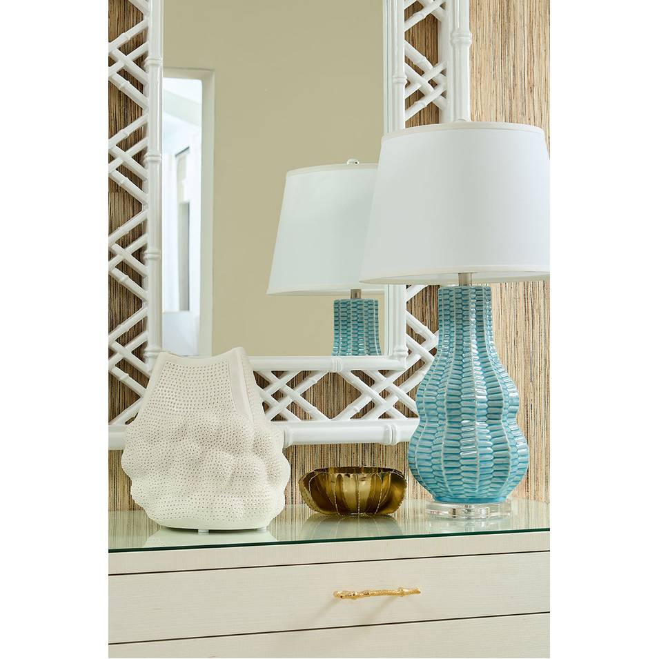 Quinn Lamp with Shade 17-inch White Linen with Nickel