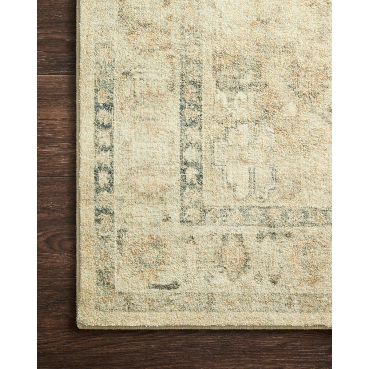 Loloi Rosette Sand/Ivory Rug by Loloi