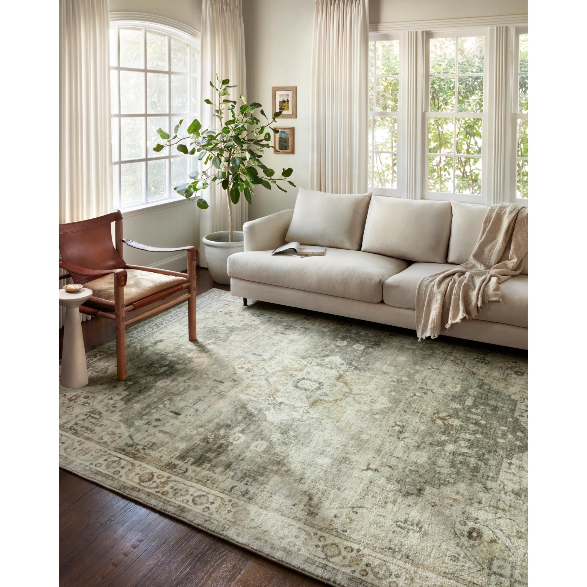 Loloi Rosette Sage/Beige Rug
