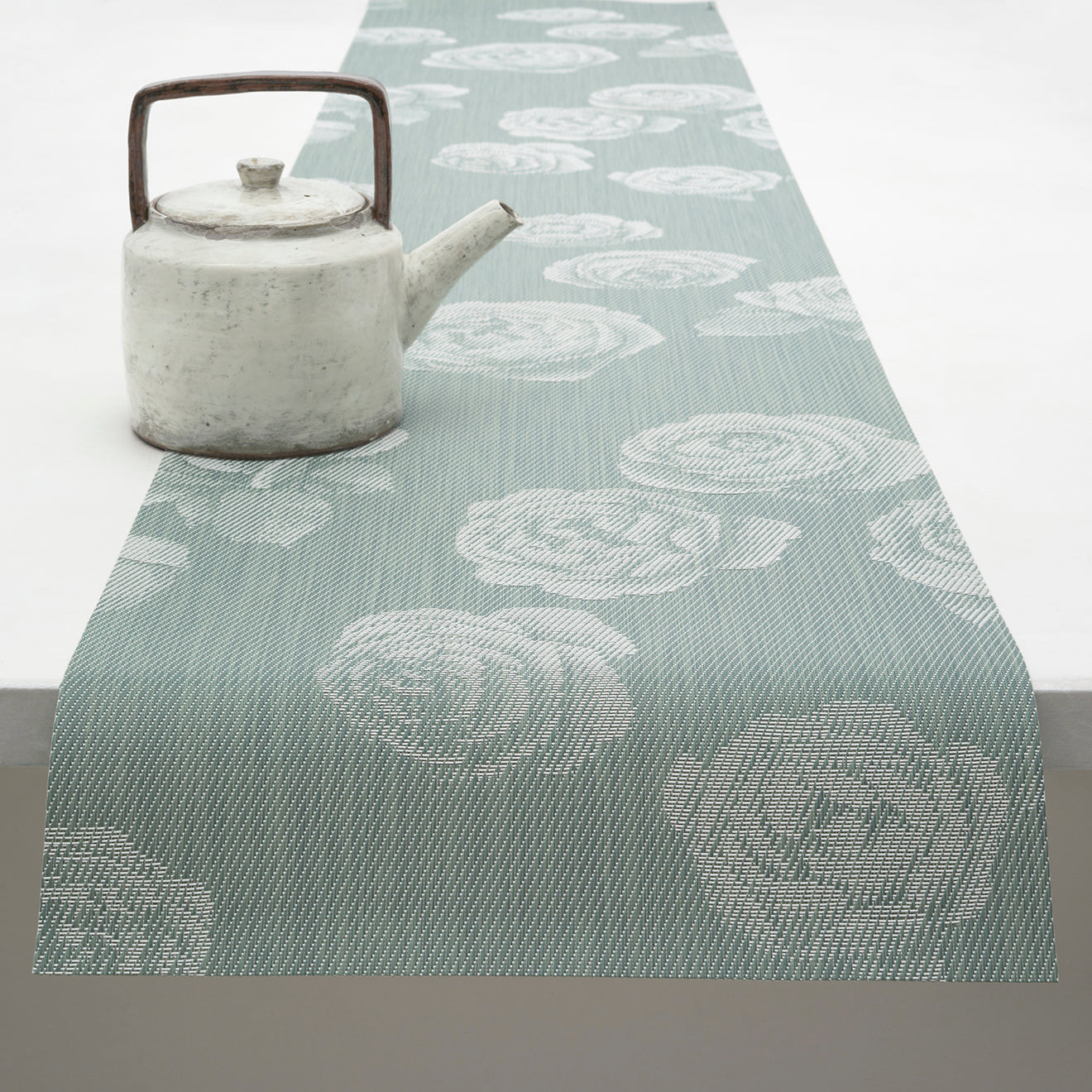 Rosette Table Runner
