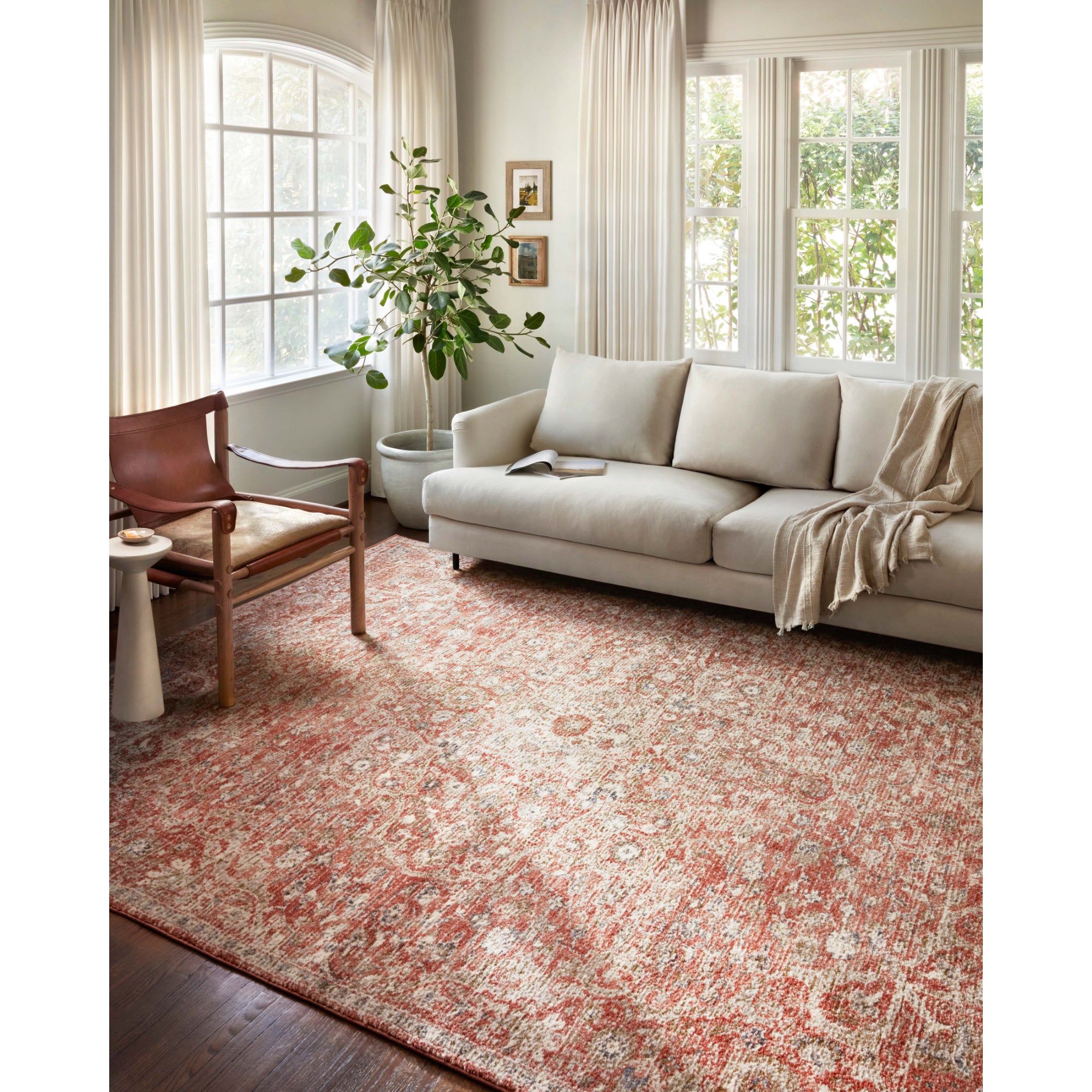Loloi Saban Rust/Beige Rug