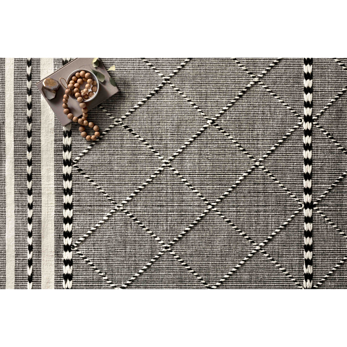 Loloi Sawyer Black Rug by Loloi
