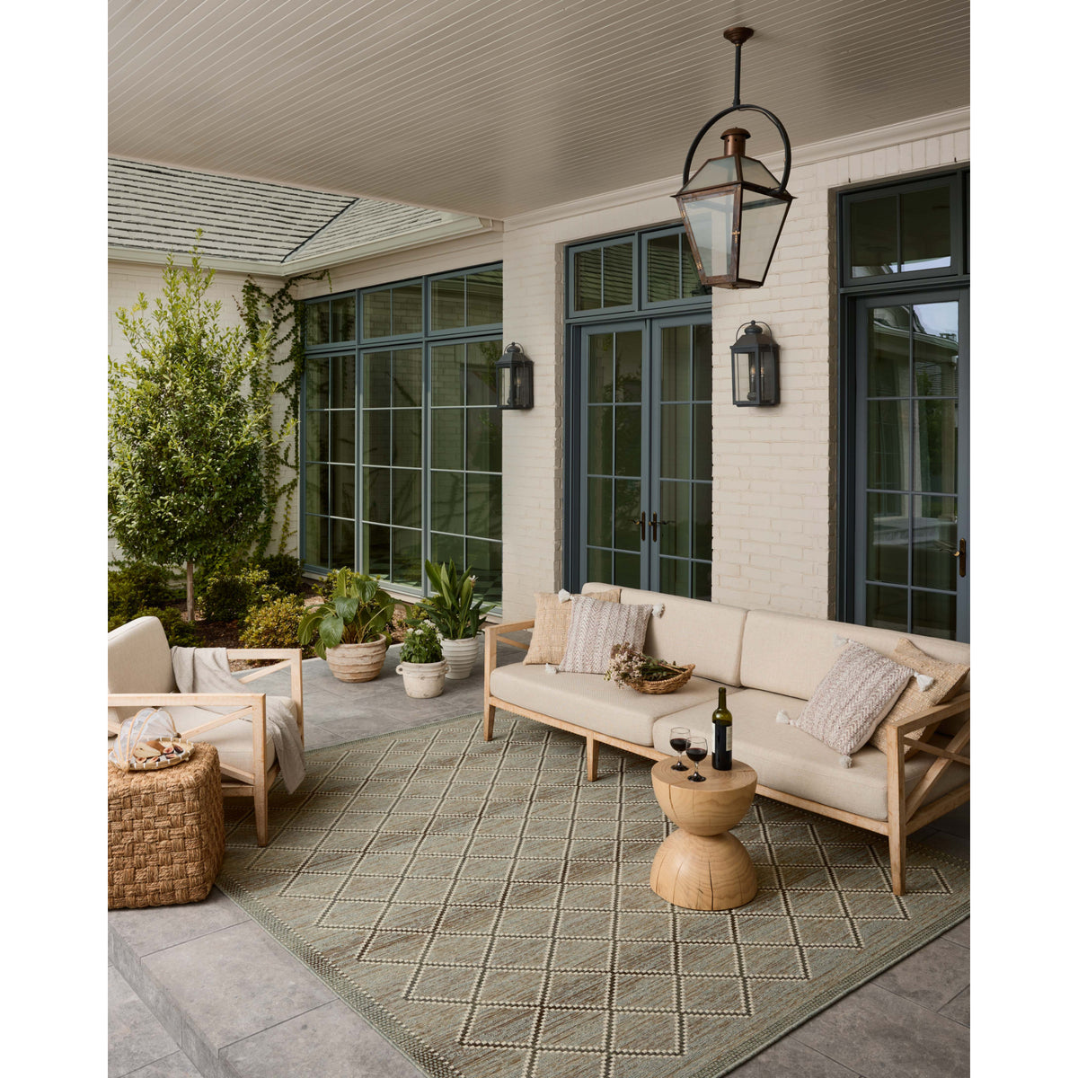 Loloi Saylor Stone/Ivory Indoor/Outdoor Sample Rug