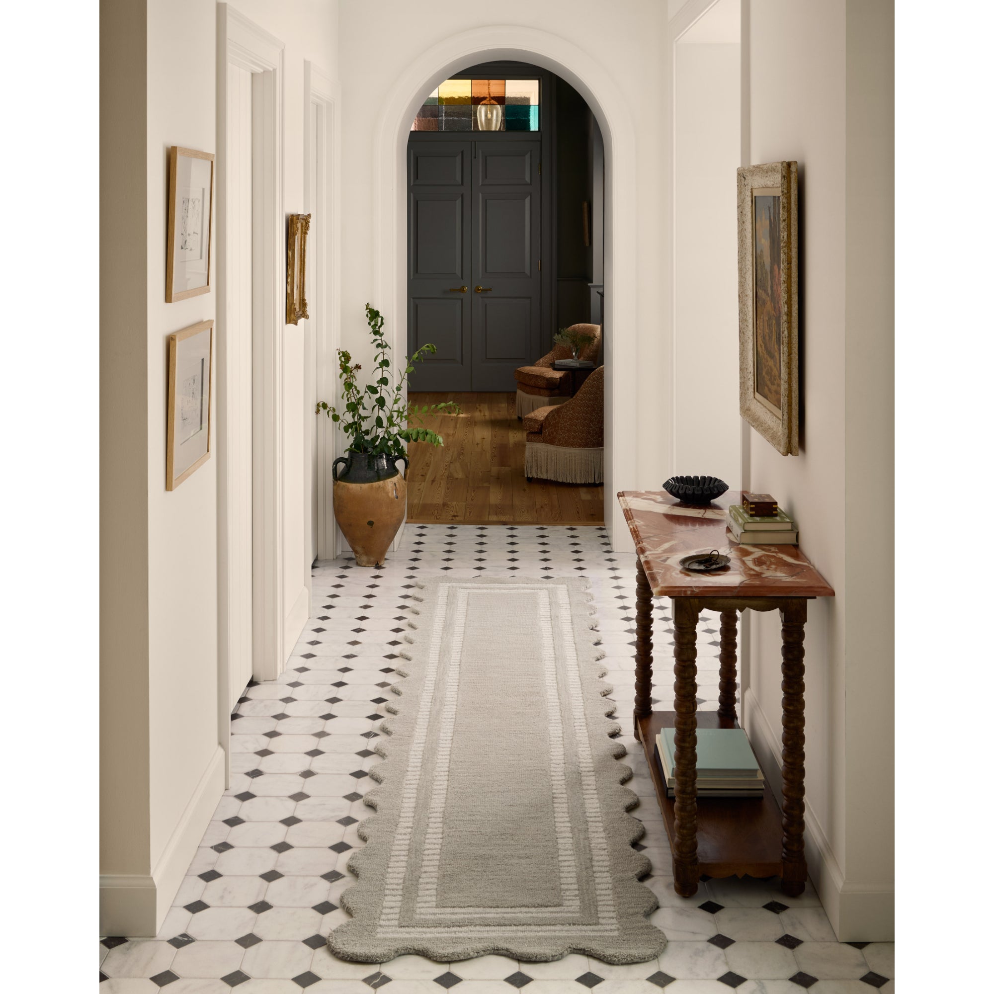 Chris Loves Julia x Loloi Scottie Fog/Ivory Rug