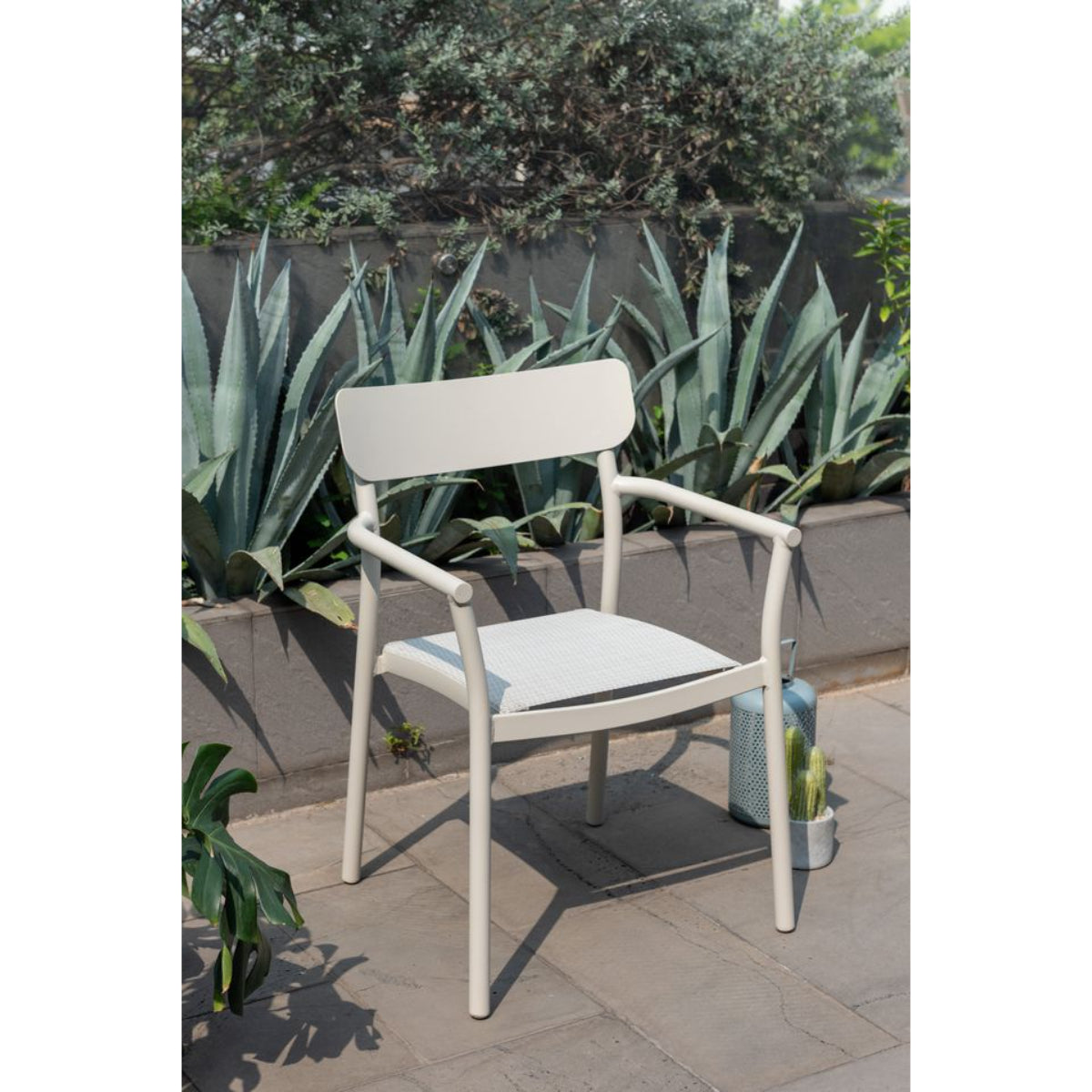 Oje Stacking Armchair