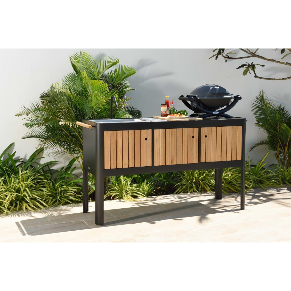 Portals Dark Outdoor Kitchen