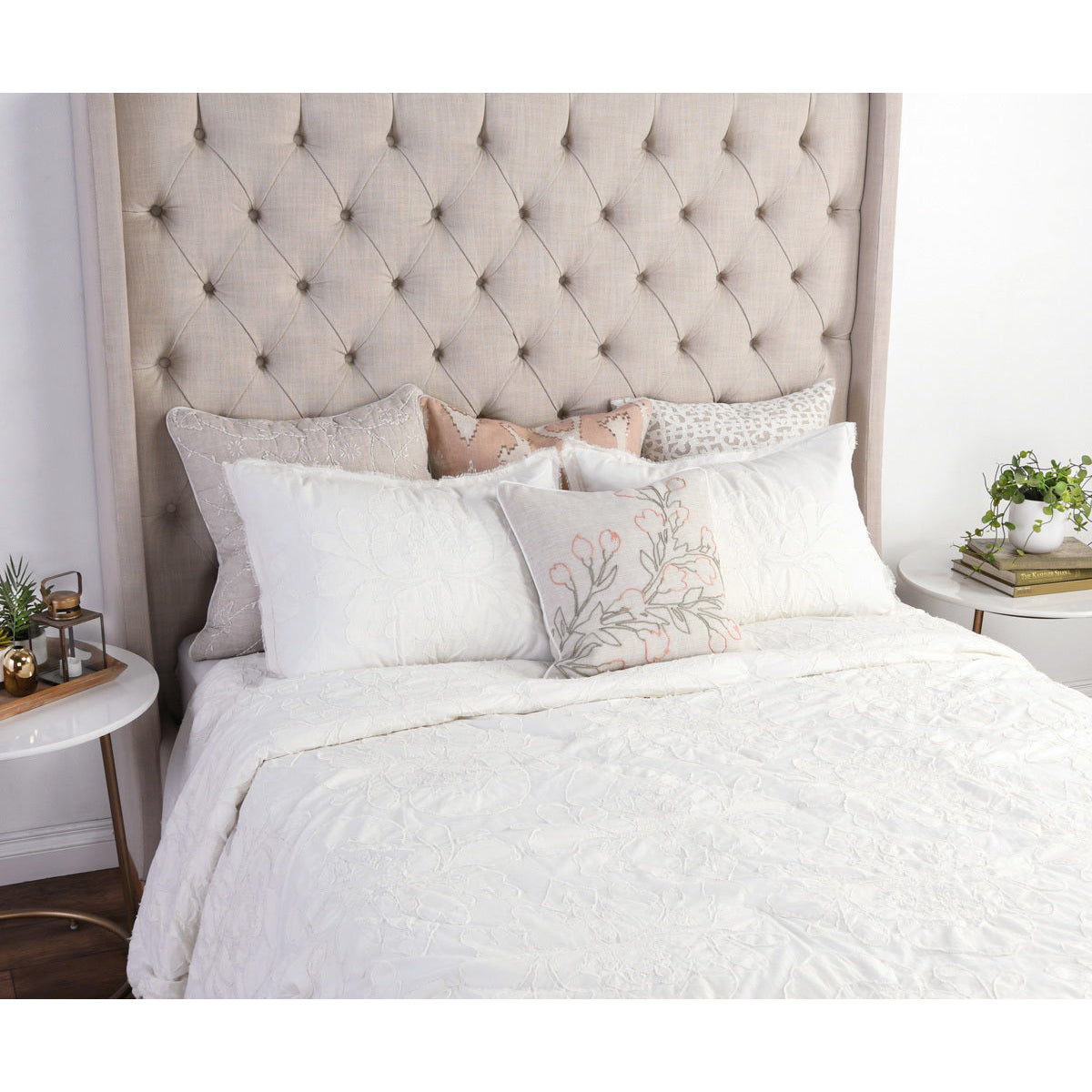 Matira Antique Cream Comforter by Classic Home