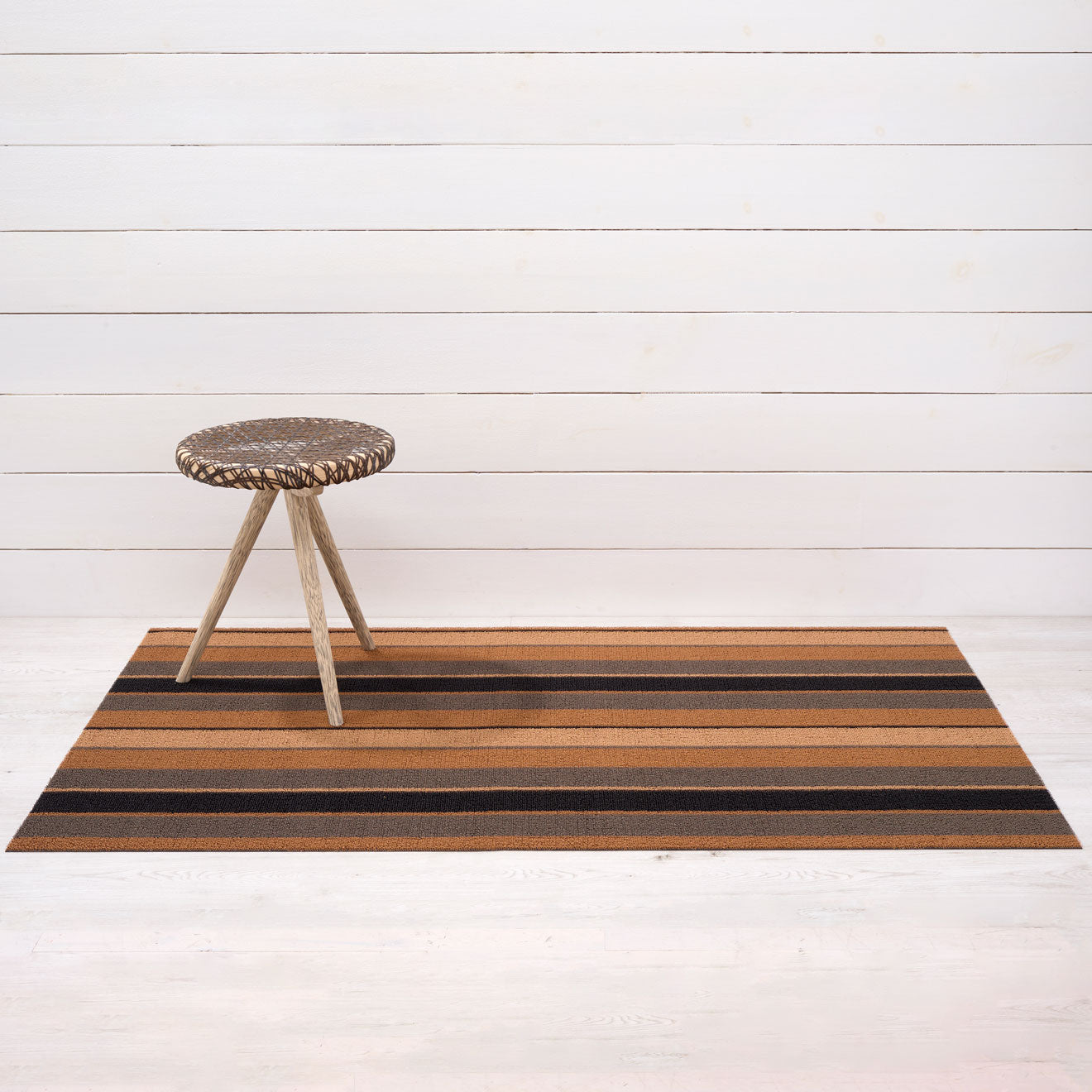 Bolt Stripe Shag