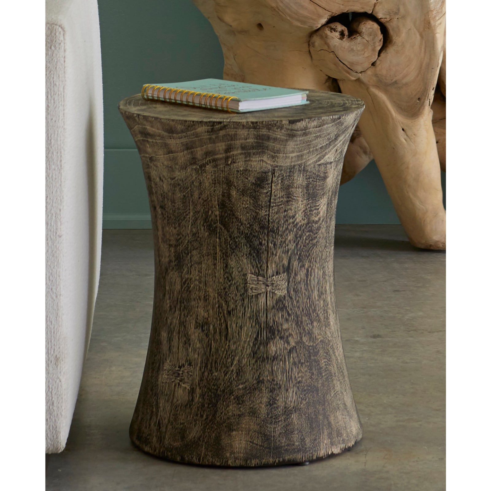 Drum Mango Wood Stool