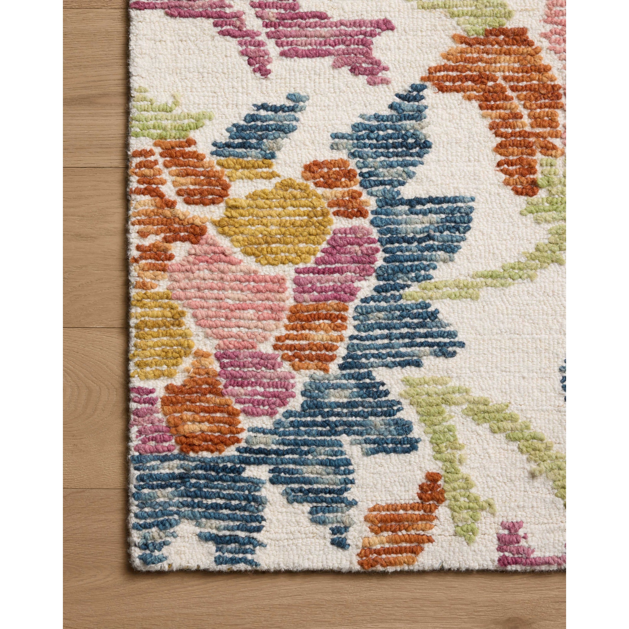 Loloi Tilly Ivory/Multi Rug