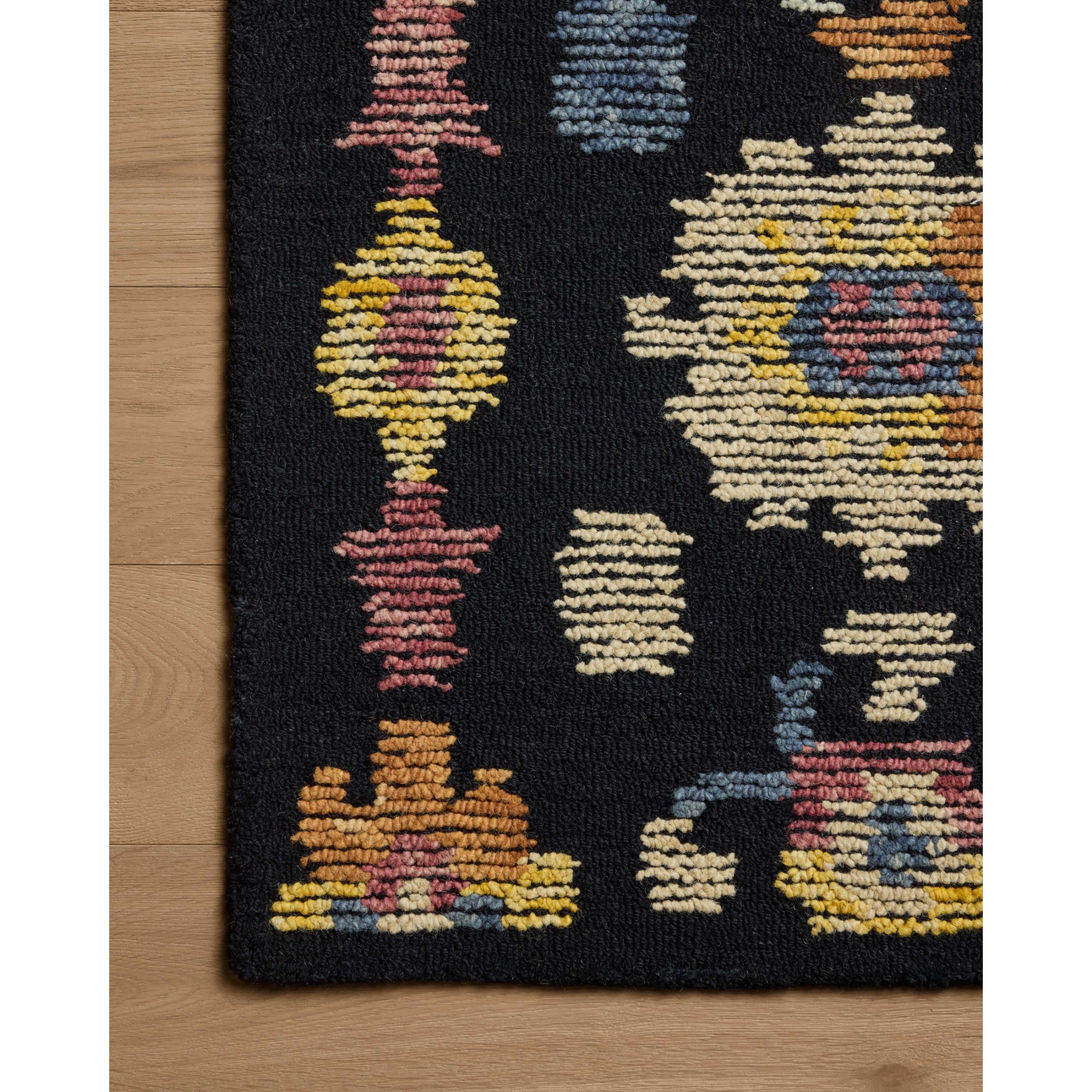 Loloi Tilly Midnight/Multi Rug
