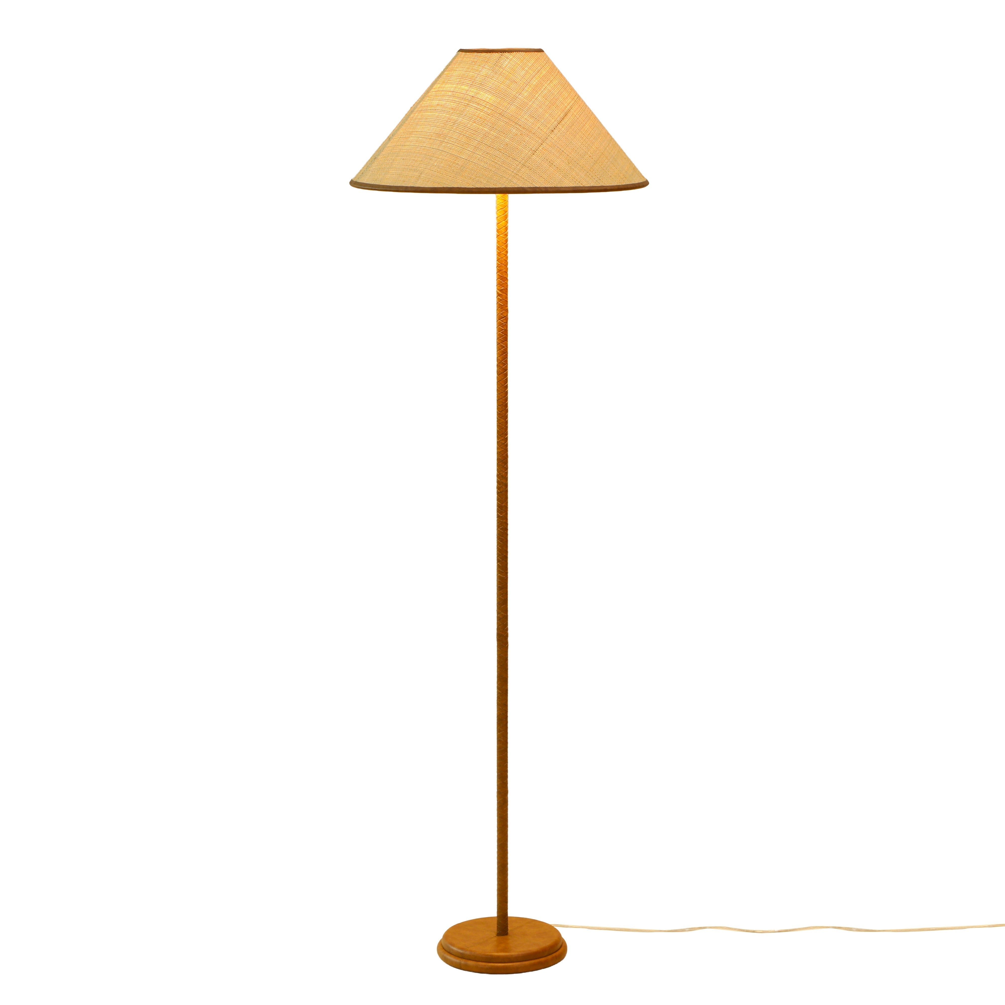 Keria Natural Vegan Leather and Raffia Contract-Grade Floor Lamp