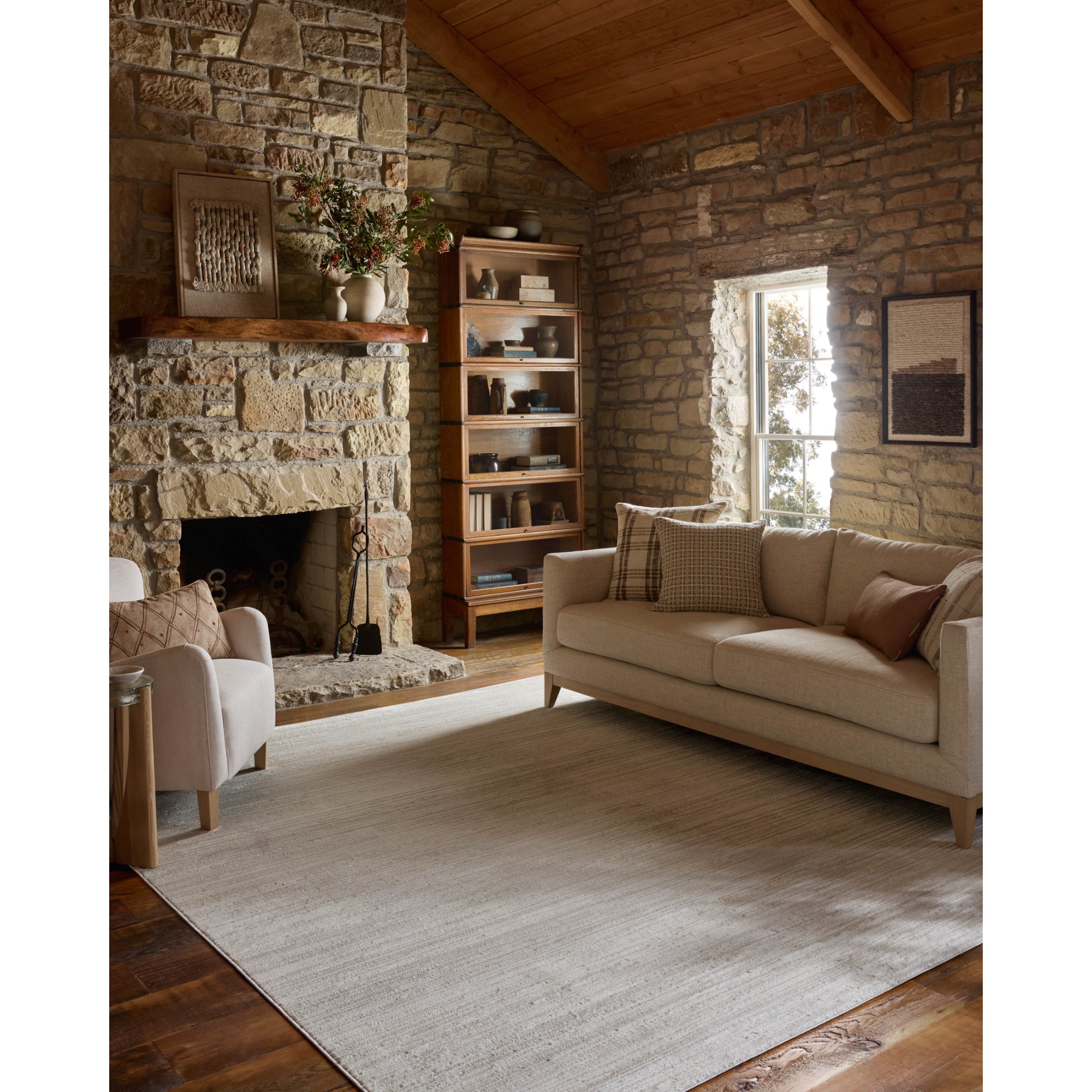 Loloi Townes Beige/Ivory Rug
